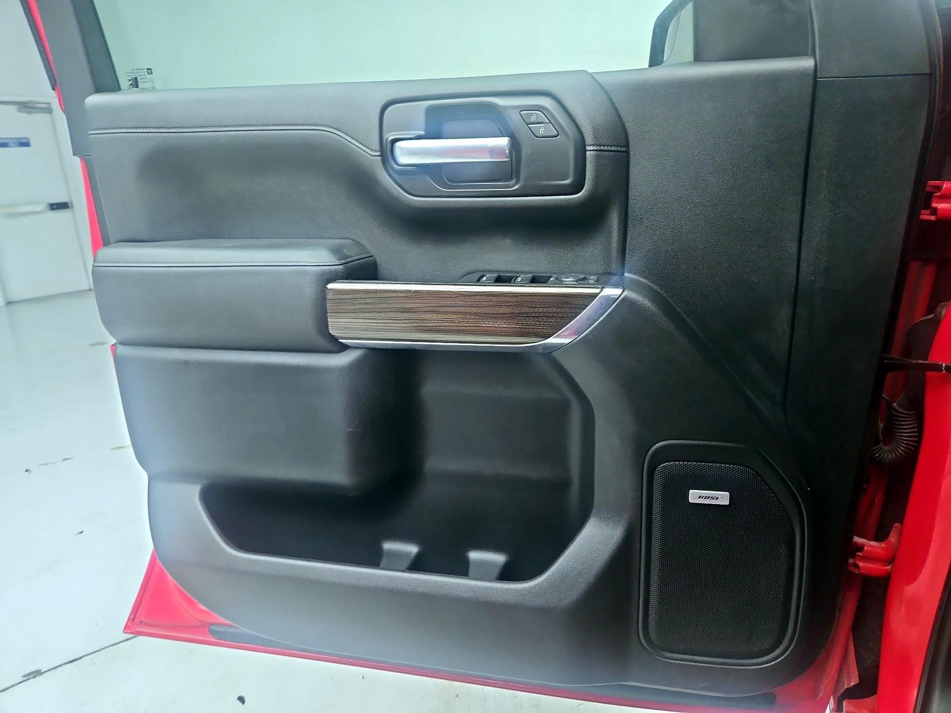 Thumbnail: 2020 Chevrolet Silverado 1500 - 12