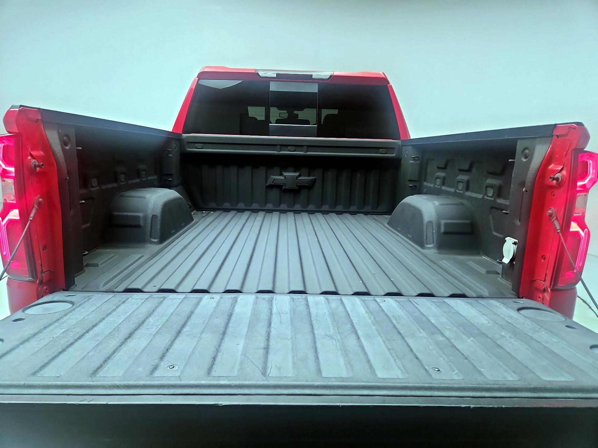 Thumbnail: 2020 Chevrolet Silverado 1500 - 20