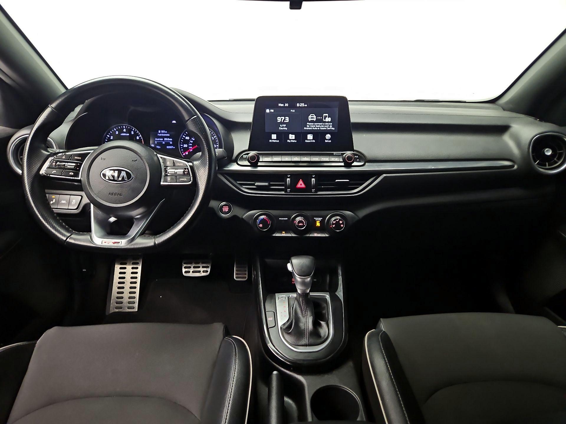 Thumbnail: 2021 Kia Forte - 9