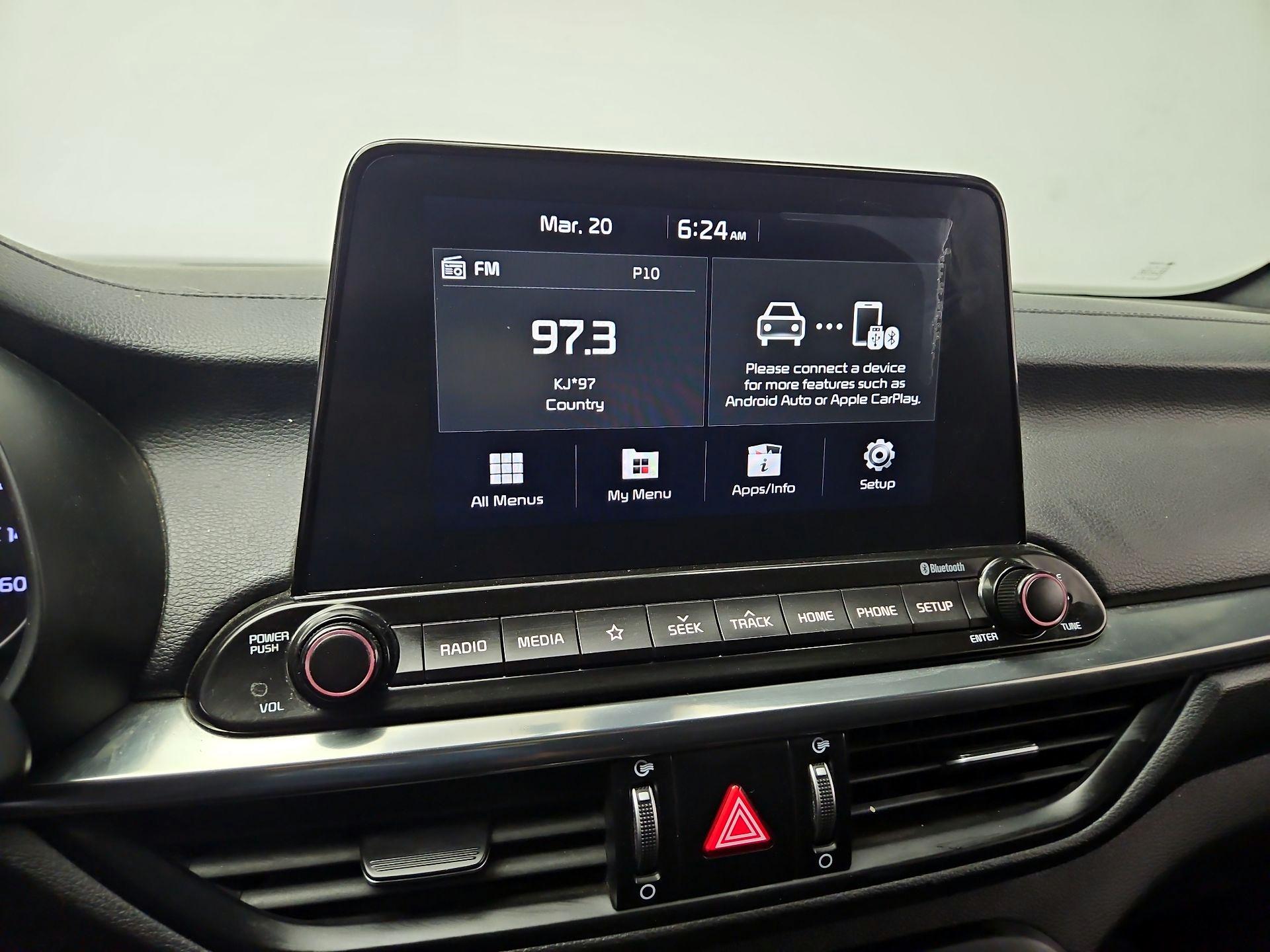 Thumbnail: 2021 Kia Forte - 15