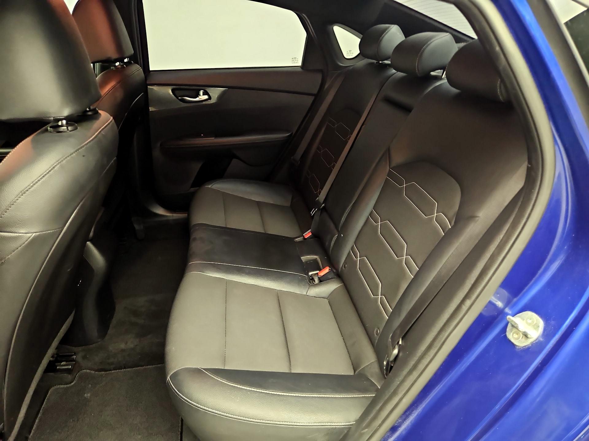 Thumbnail: 2021 Kia Forte - 19