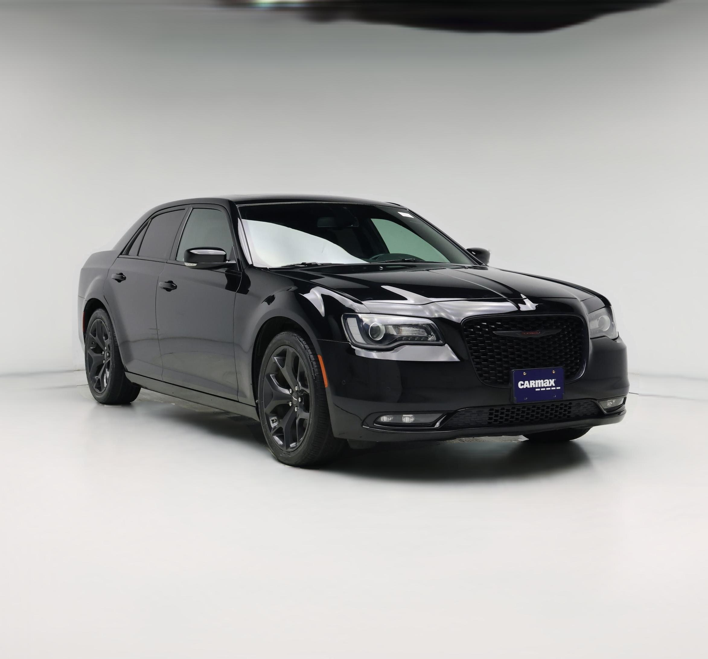 Thumbnail: 2022 Chrysler 300 - 1