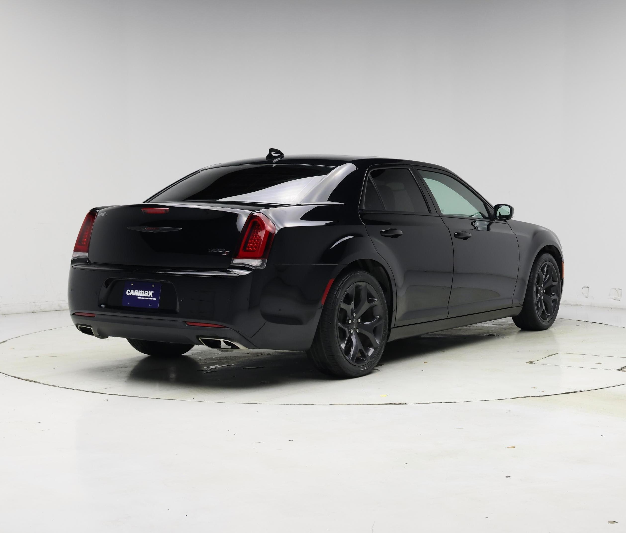 Thumbnail: 2022 Chrysler 300 - 8