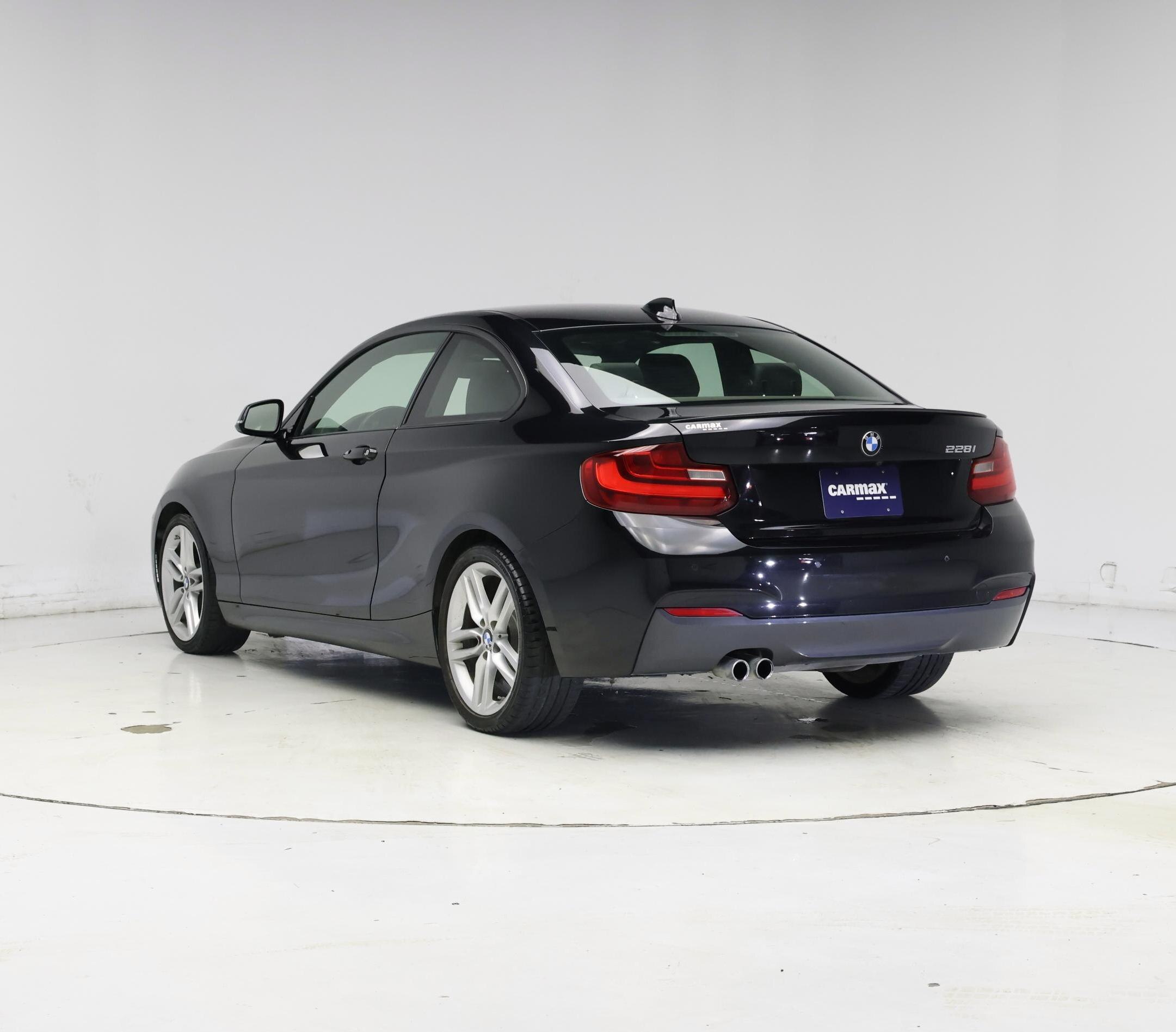 Thumbnail: 2016 BMW 2 Series - 2