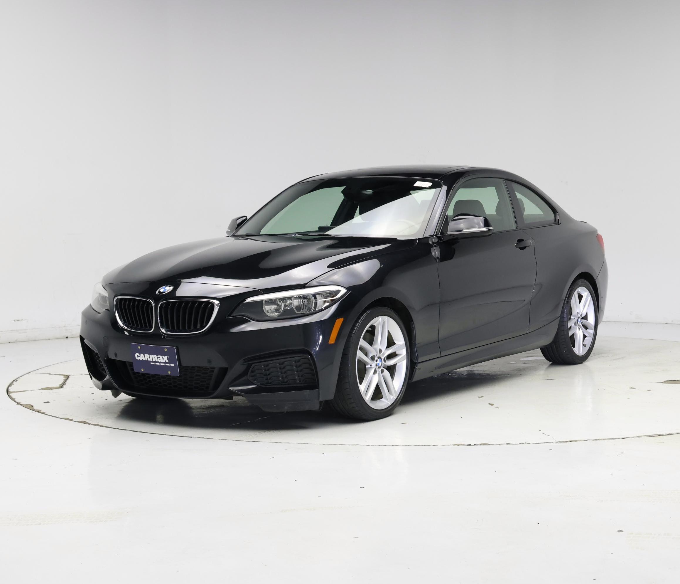 Thumbnail: 2016 BMW 2 Series - 4