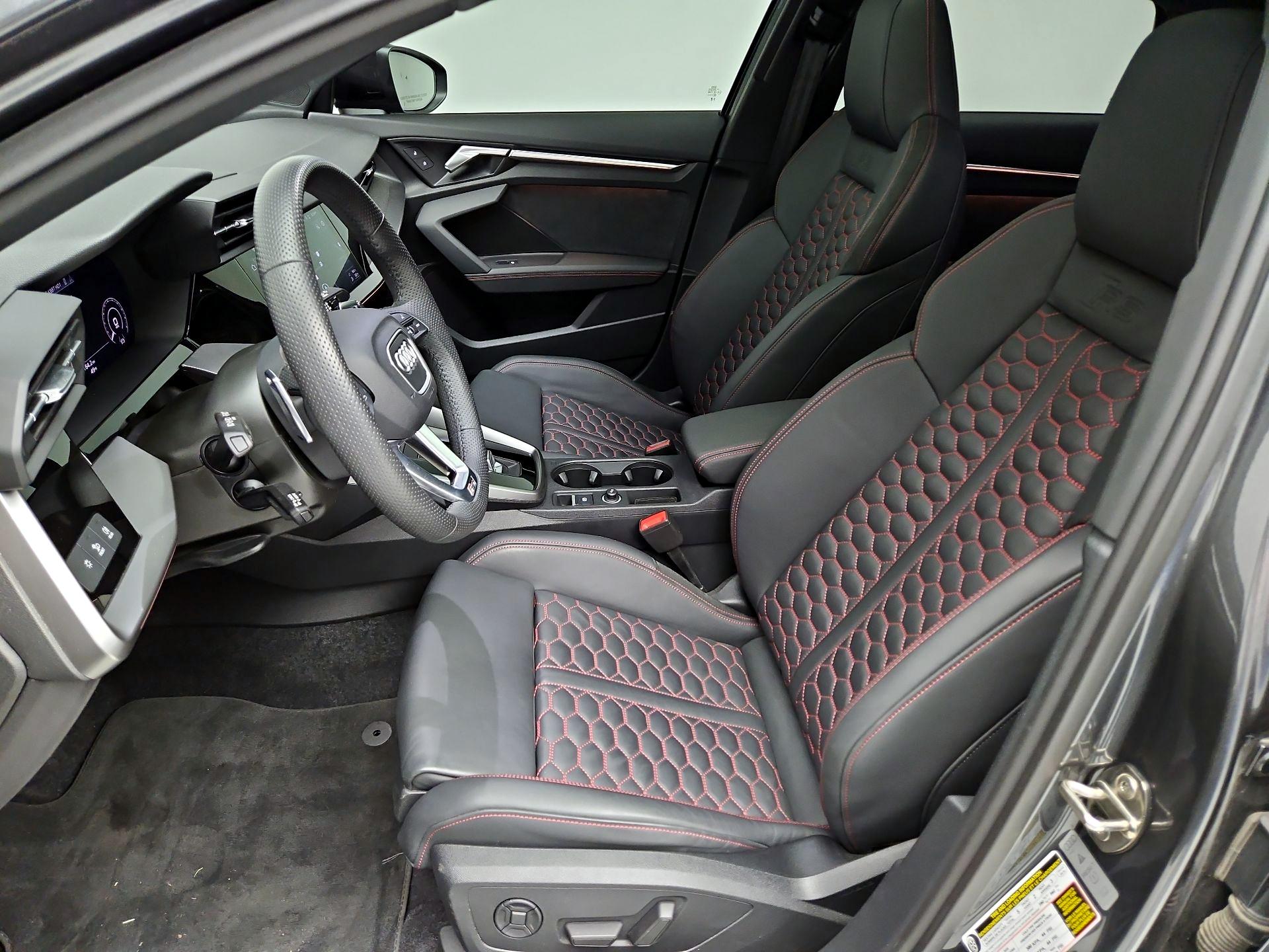 Thumbnail: 2023 Audi RS 3 - 11