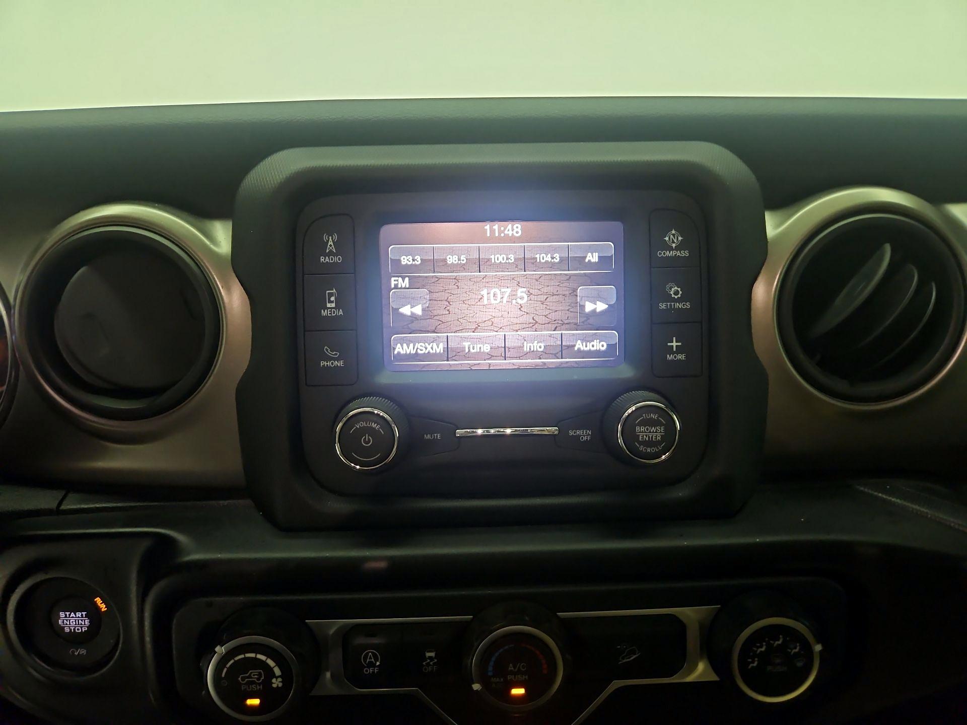 Thumbnail: 2020 Jeep Wrangler - 15