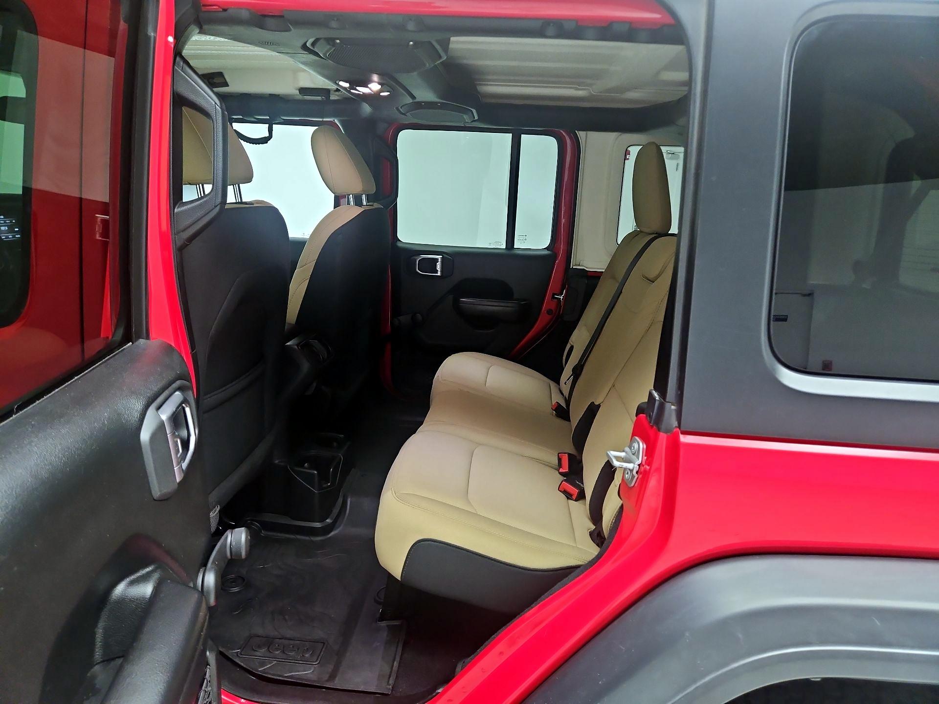 Thumbnail: 2020 Jeep Wrangler - 19