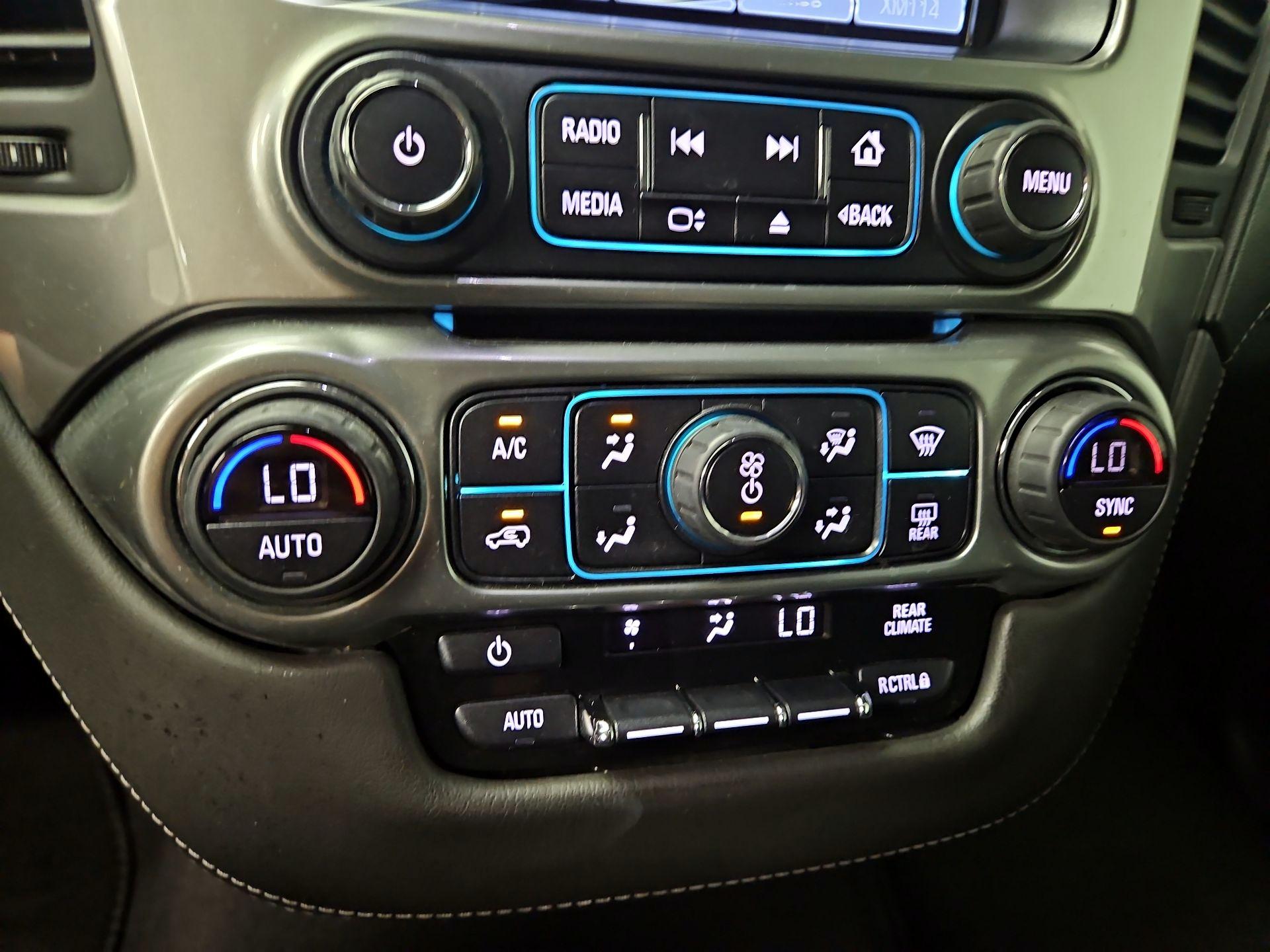 Thumbnail: 2020 Chevrolet Tahoe - 16