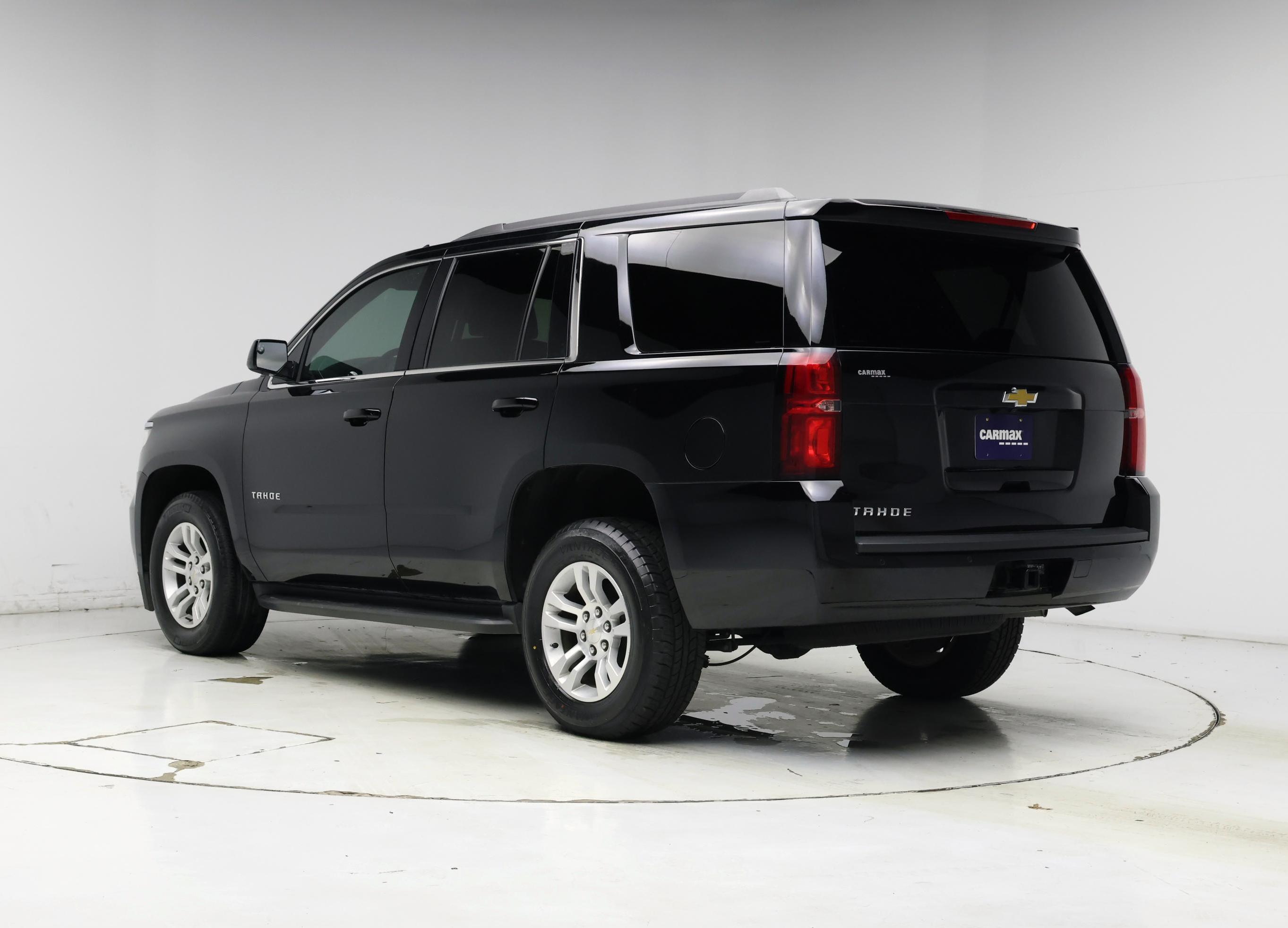 Thumbnail: 2020 Chevrolet Tahoe - 2