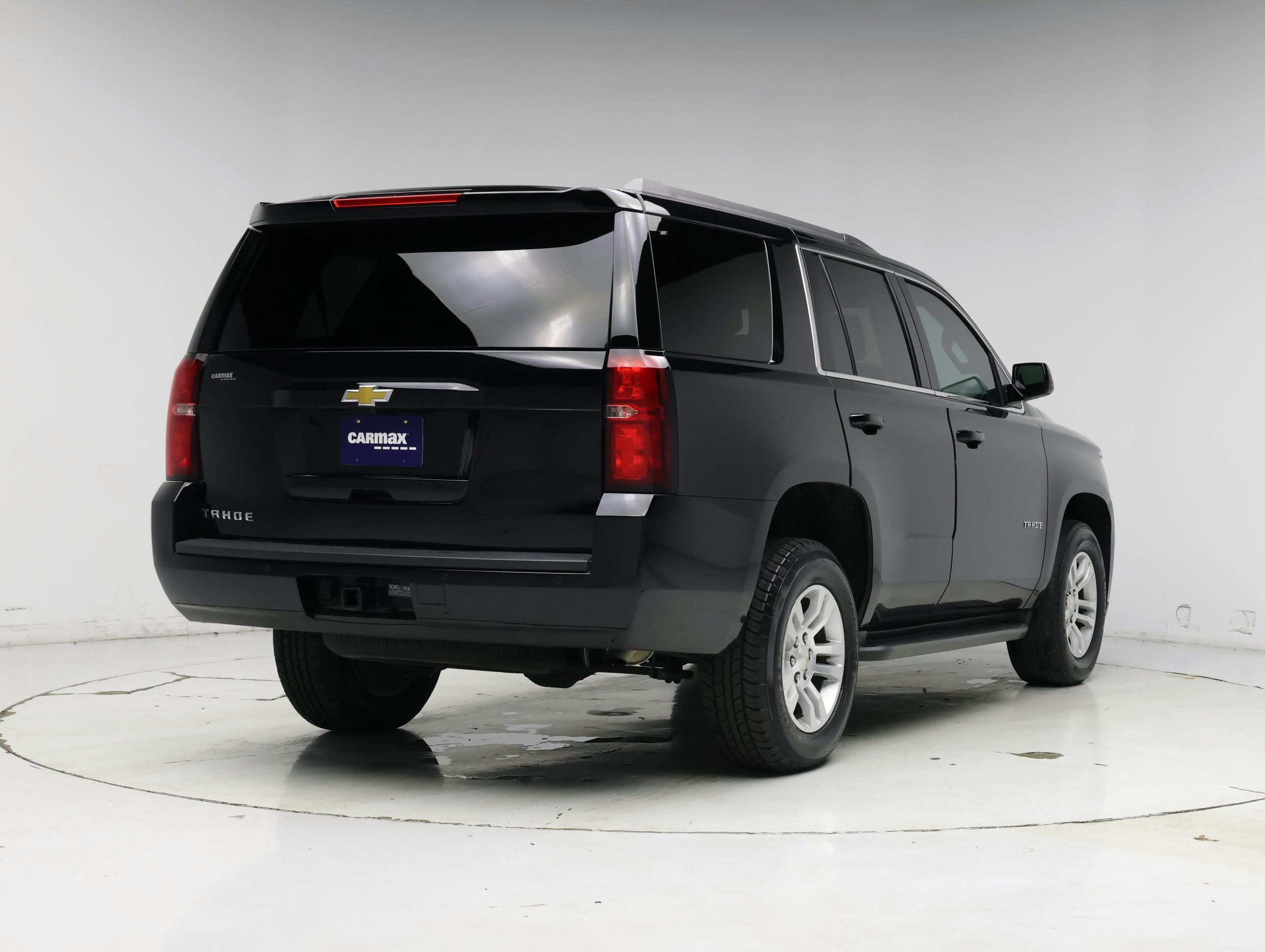 Thumbnail: 2020 Chevrolet Tahoe - 8