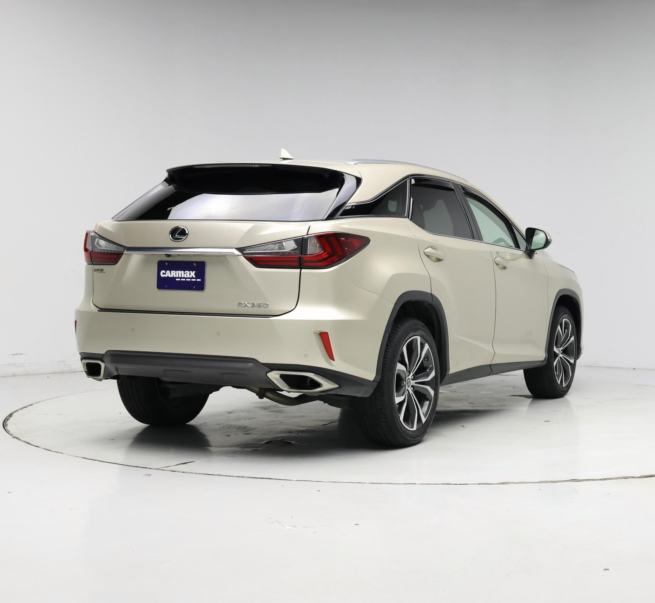 Thumbnail: 2019 Lexus RX - 8