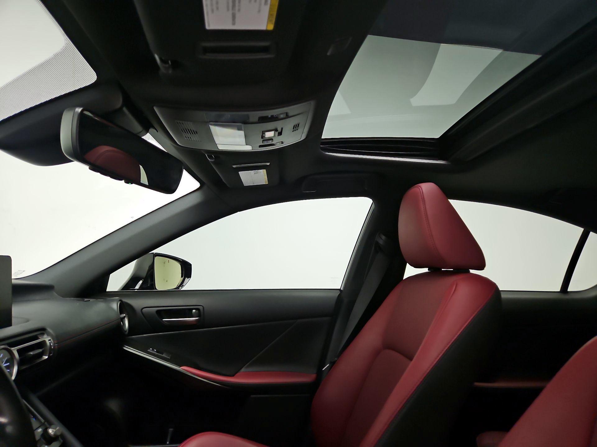 Thumbnail: 2022 Lexus IS - 19