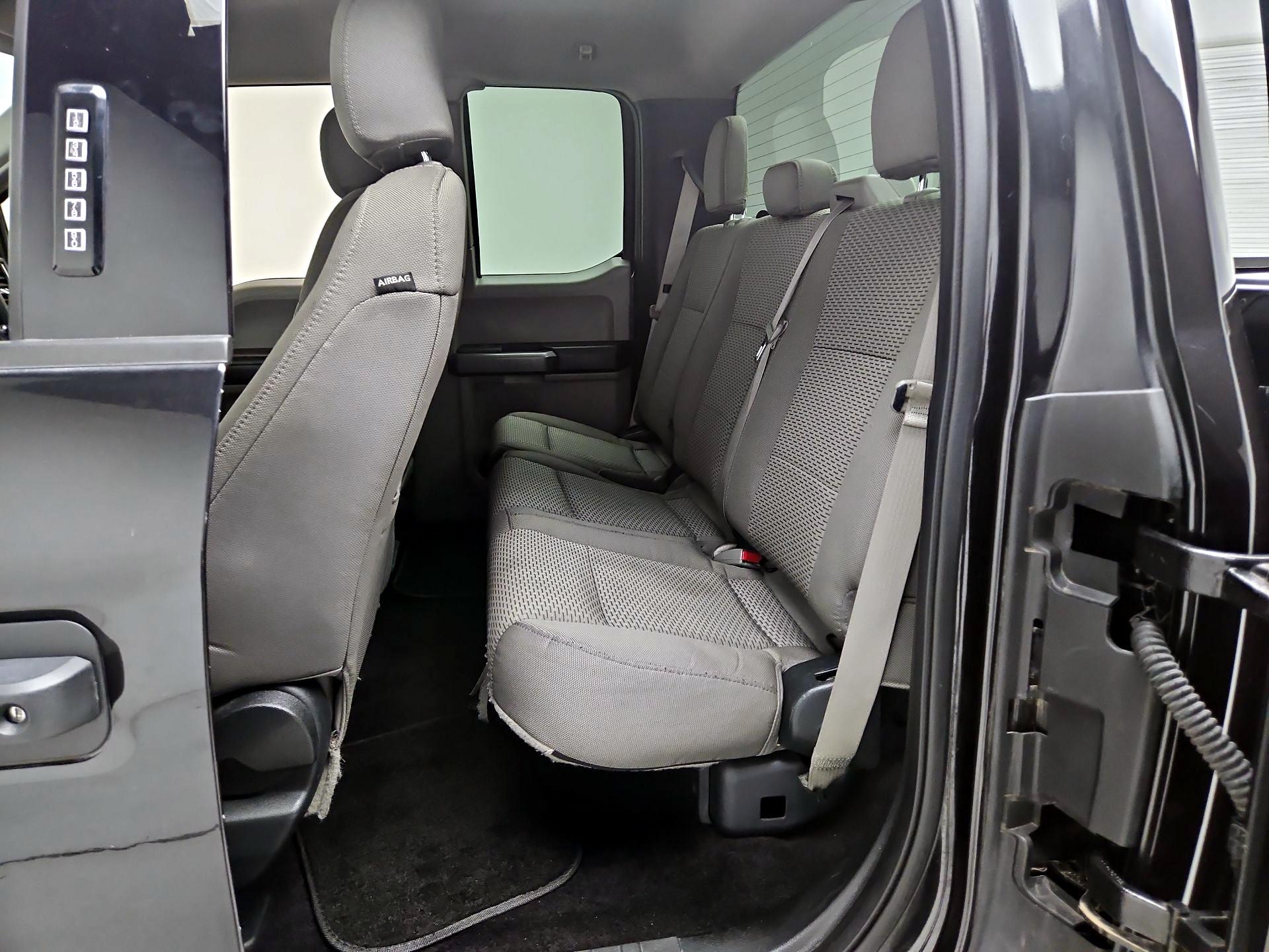 Thumbnail: 2015 Ford F-150 - 19