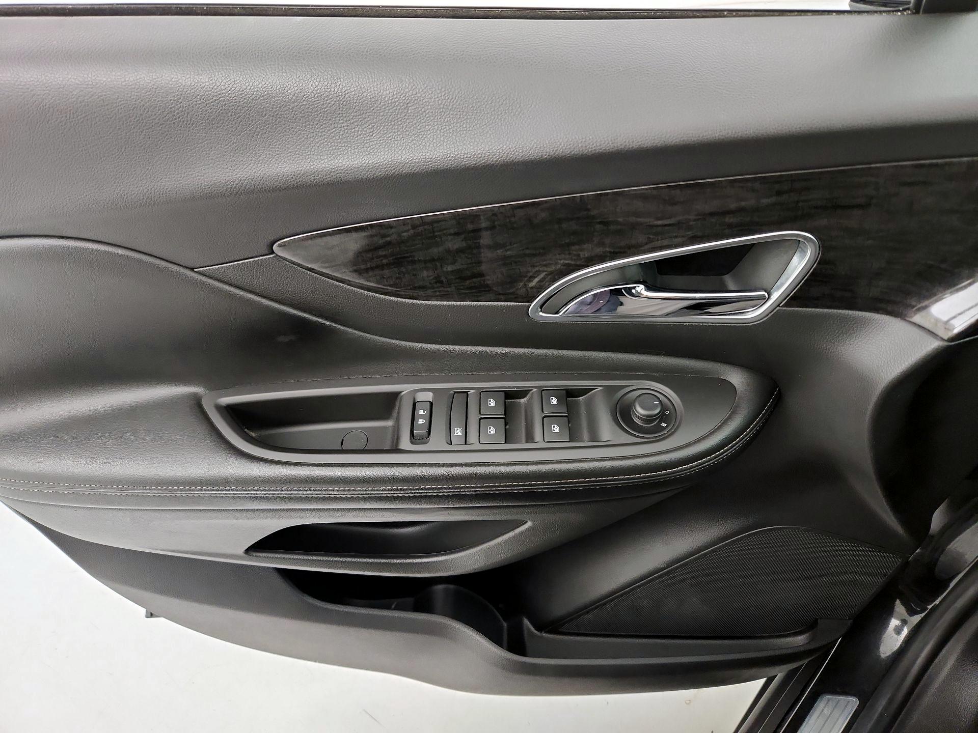 Thumbnail: 2016 Buick Encore - 12