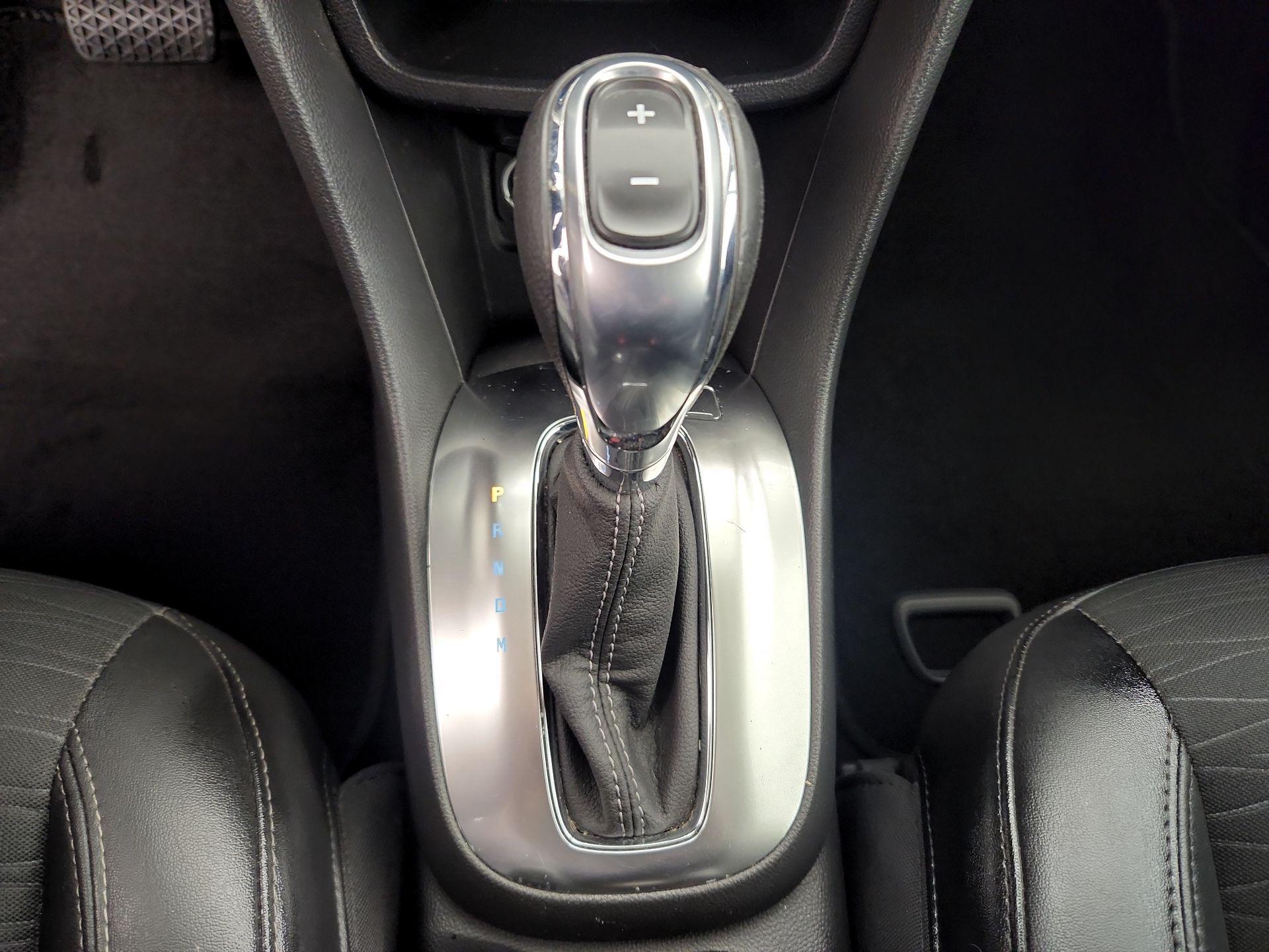 Thumbnail: 2016 Buick Encore - 17