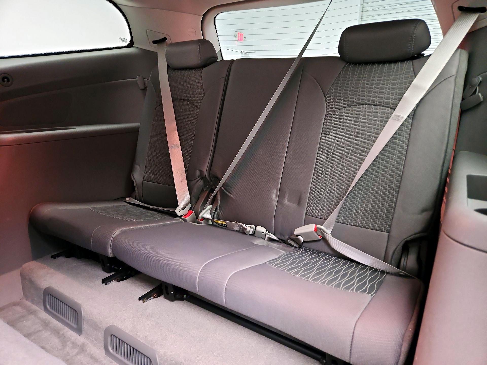 Thumbnail: 2014 Chevrolet Traverse - 20