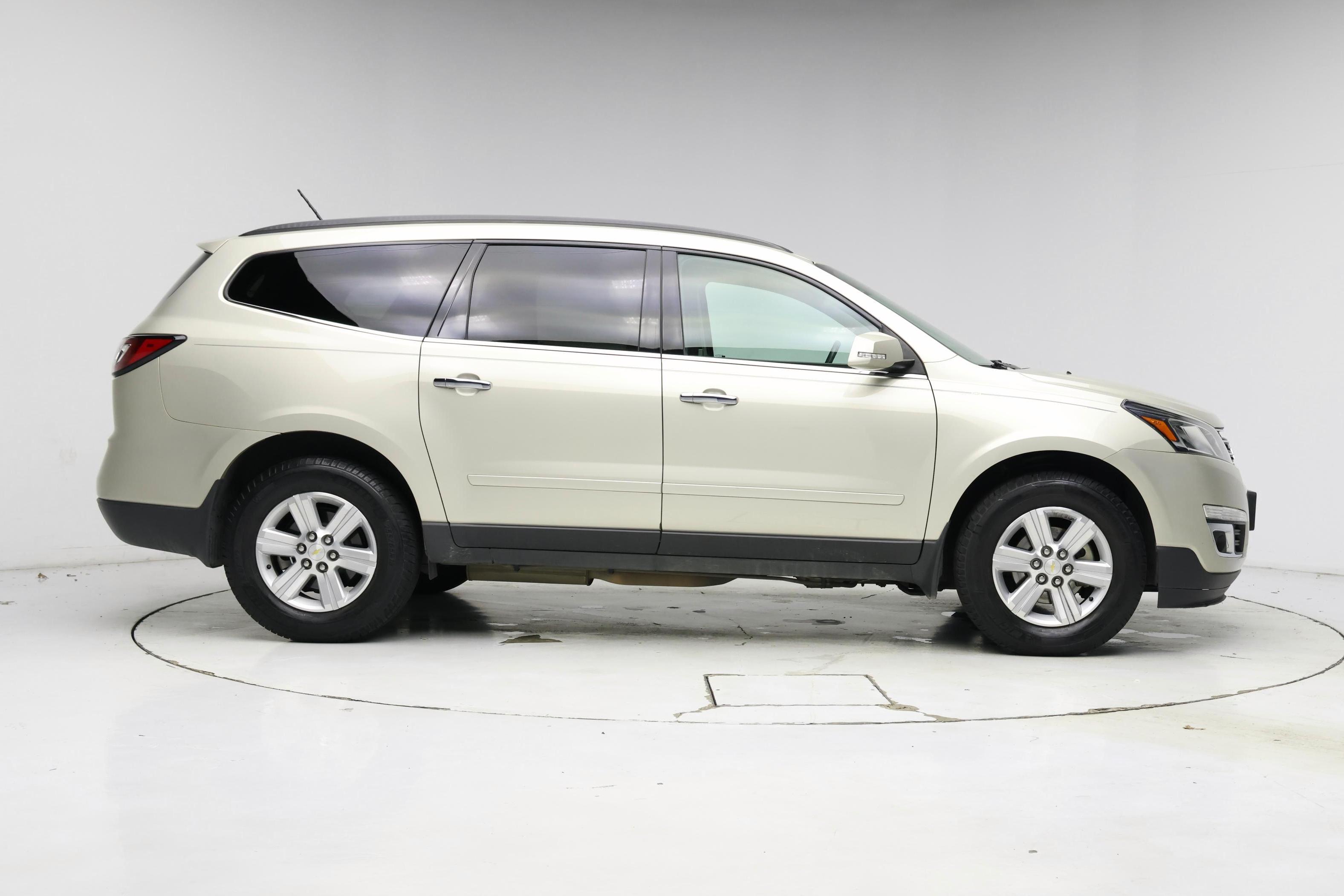 Thumbnail: 2014 Chevrolet Traverse - 7