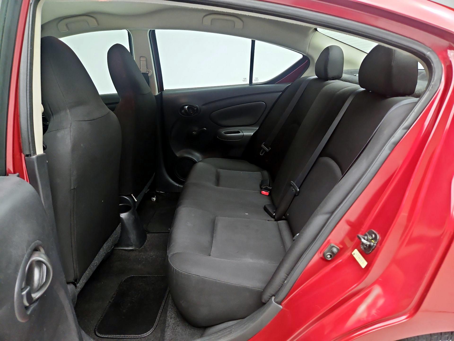 Thumbnail: 2017 Nissan Versa - 18