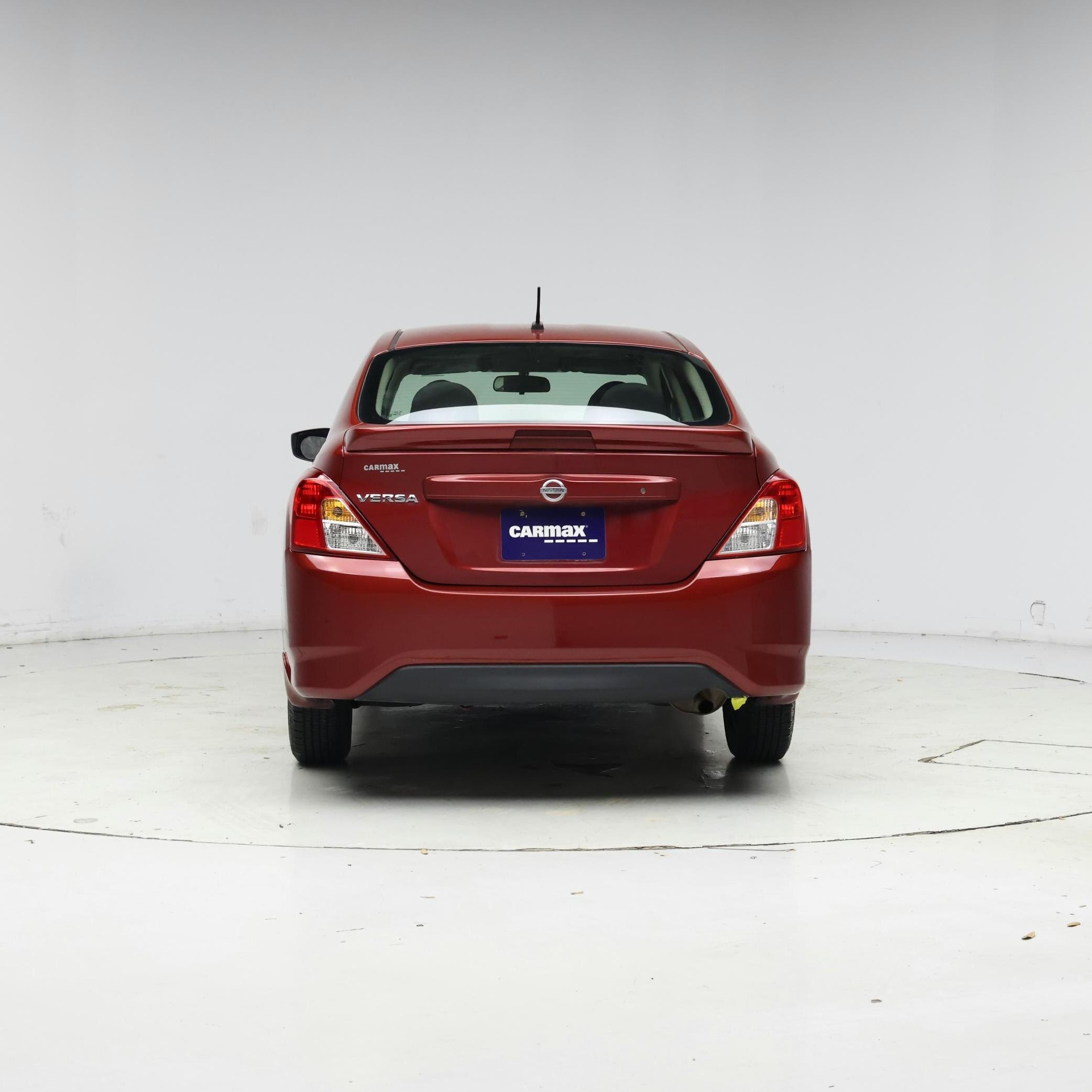 Thumbnail: 2017 Nissan Versa - 6