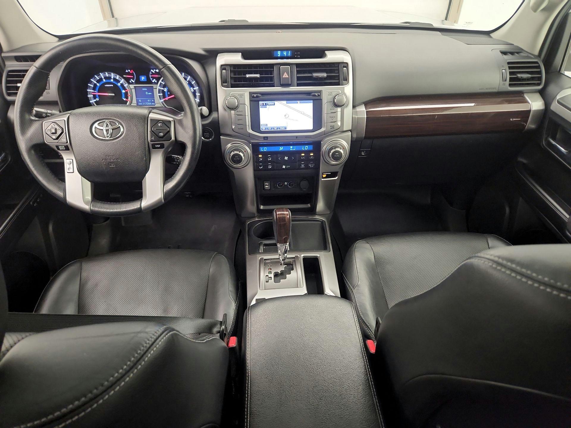 Thumbnail: 2014 Toyota 4Runner - 9