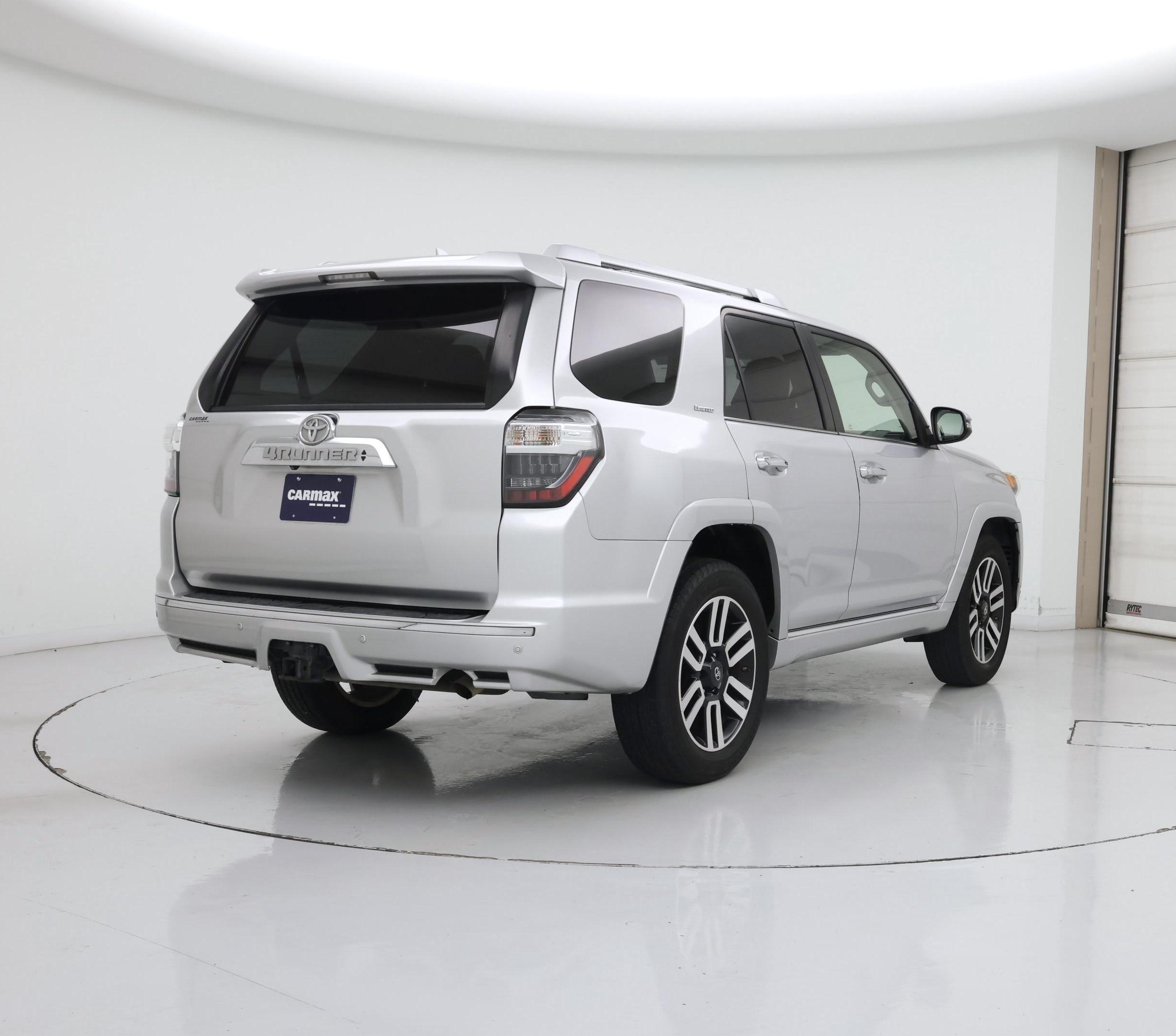 Thumbnail: 2014 Toyota 4Runner - 8