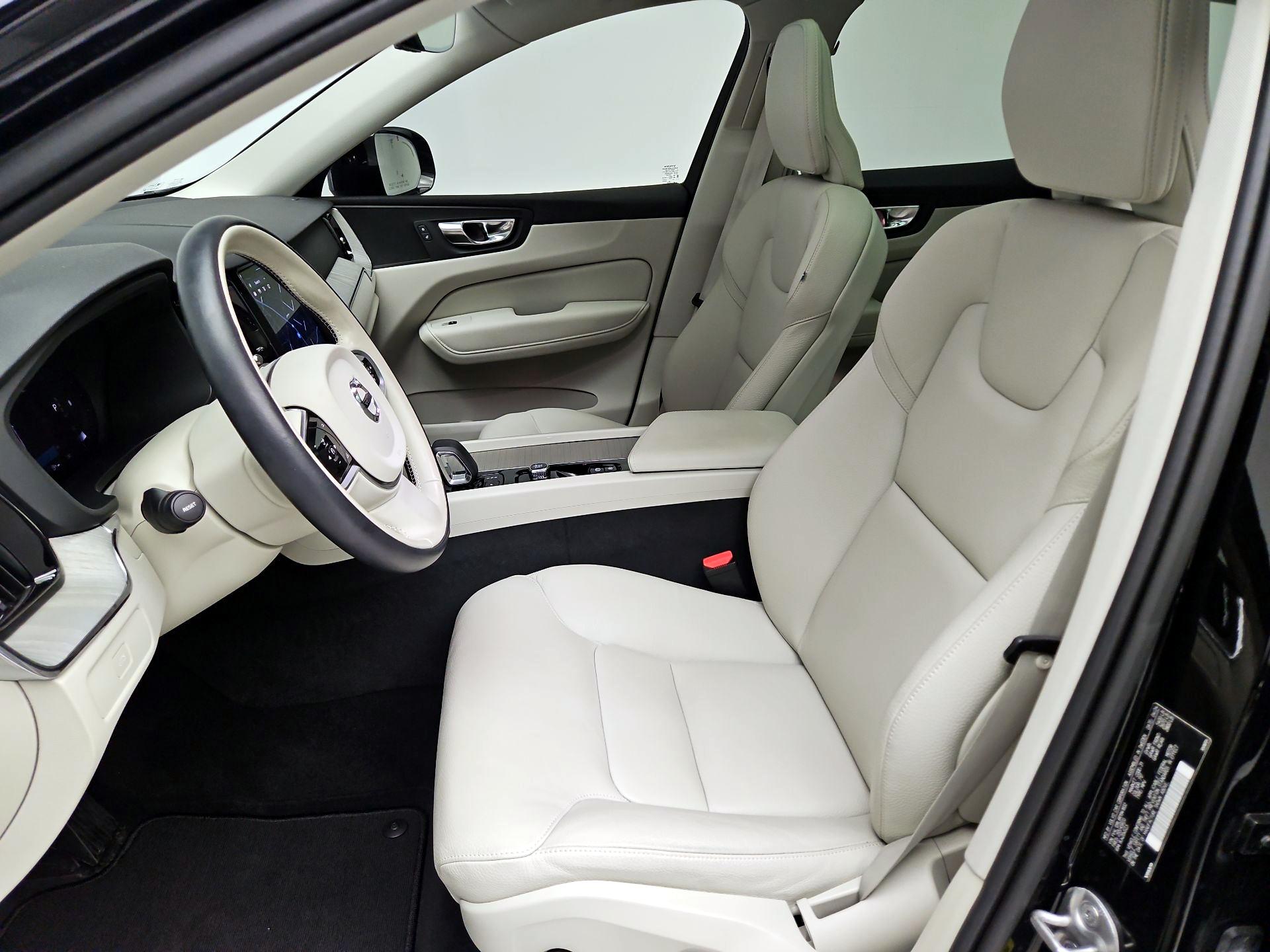 Thumbnail: 2024 Volvo XC60 - 11