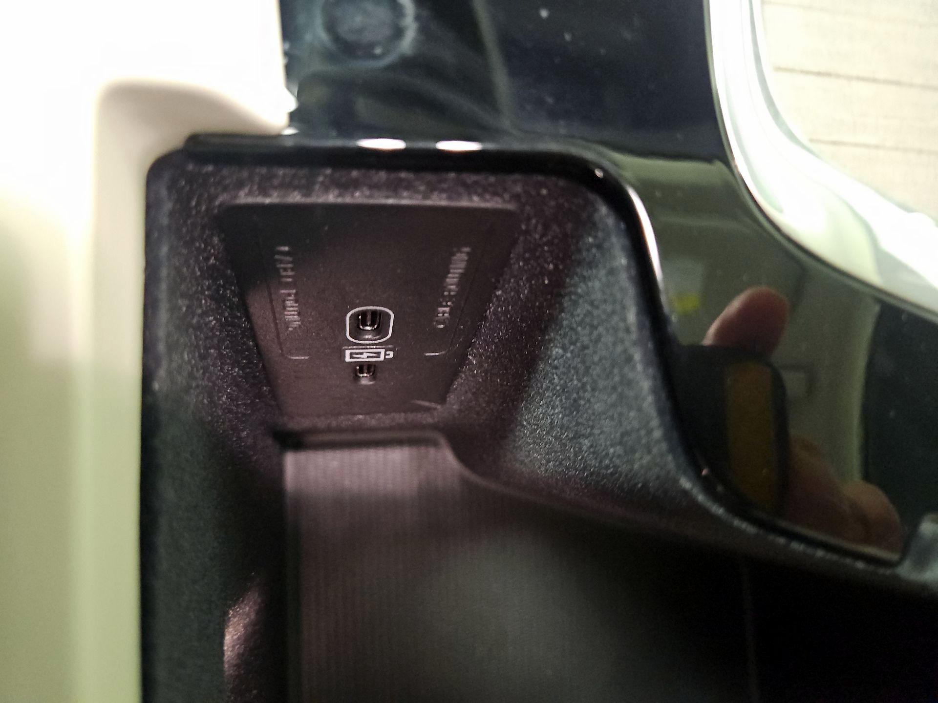 Thumbnail: 2024 Volvo XC60 - 19