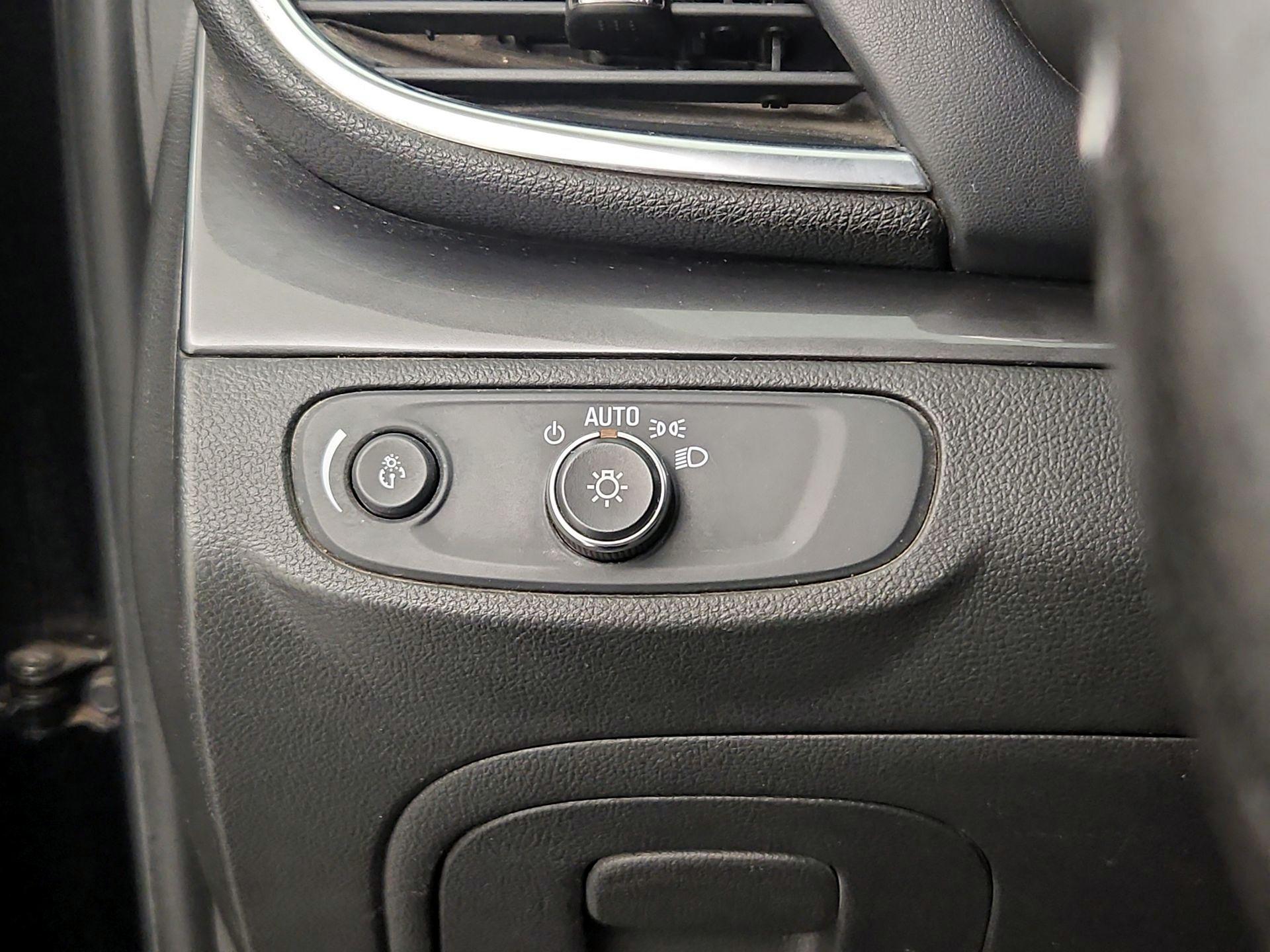 Thumbnail: 2018 Buick Encore - 13