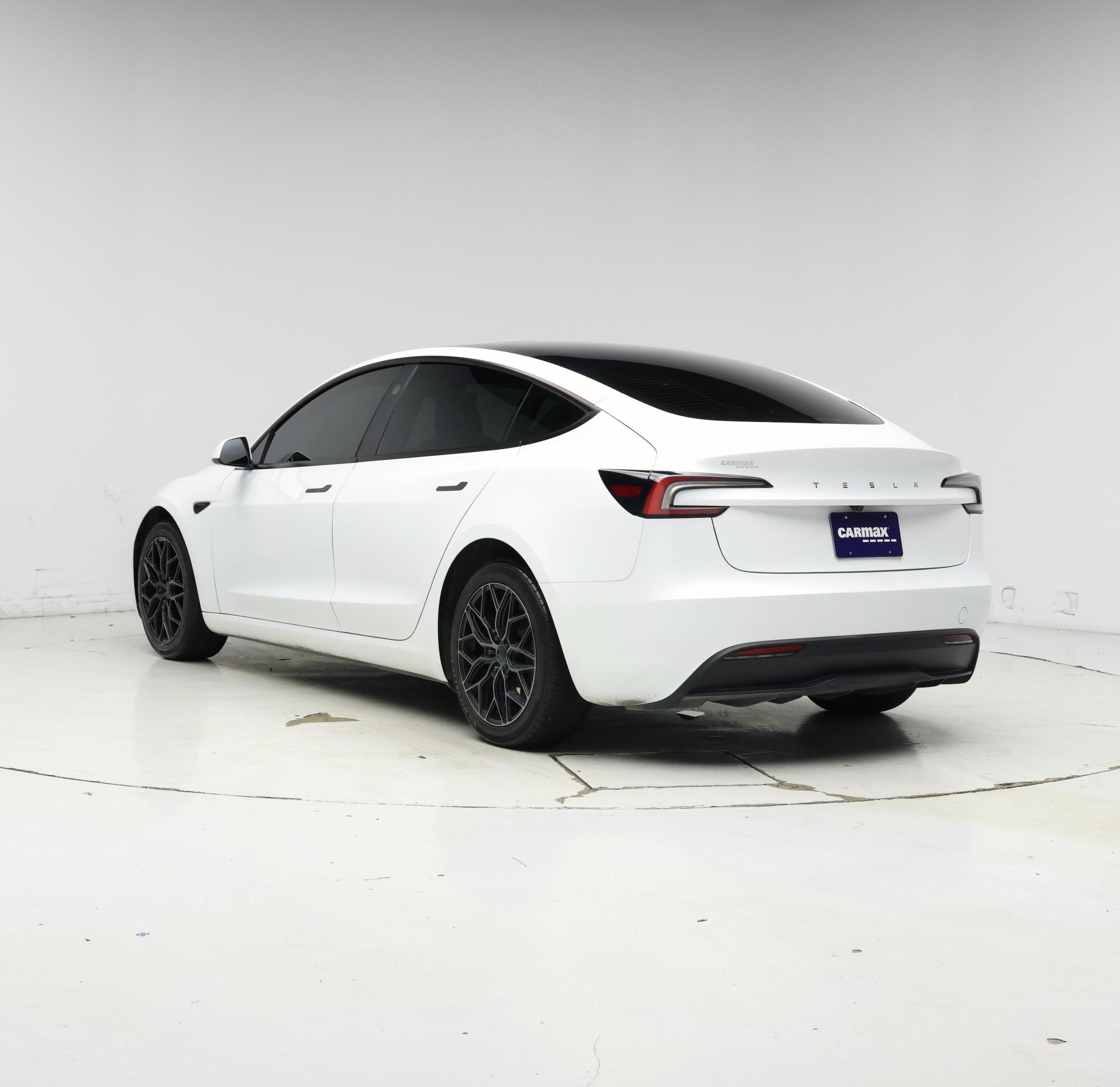 Thumbnail: 2025 Tesla Model 3 - 2