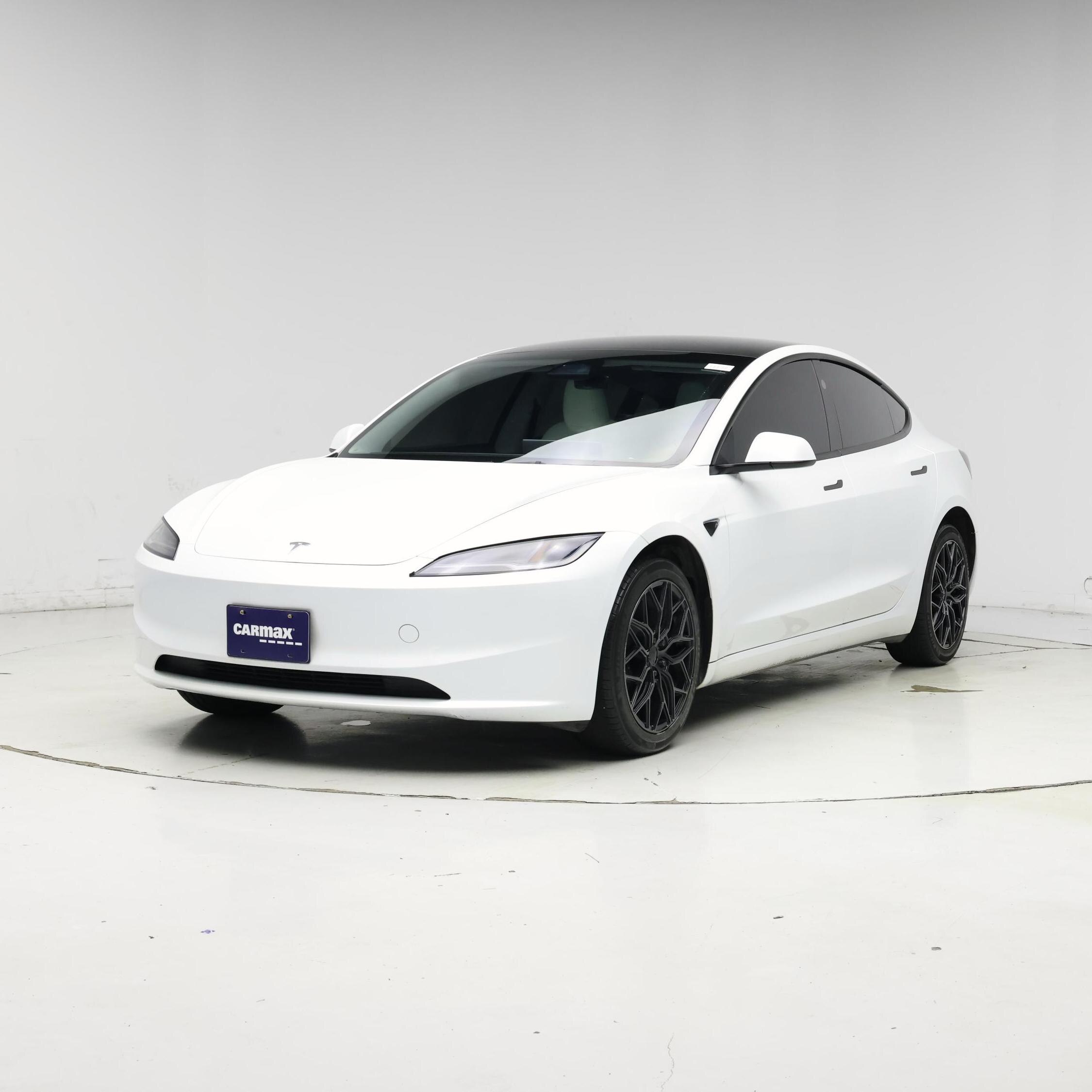 Thumbnail: 2025 Tesla Model 3 - 4