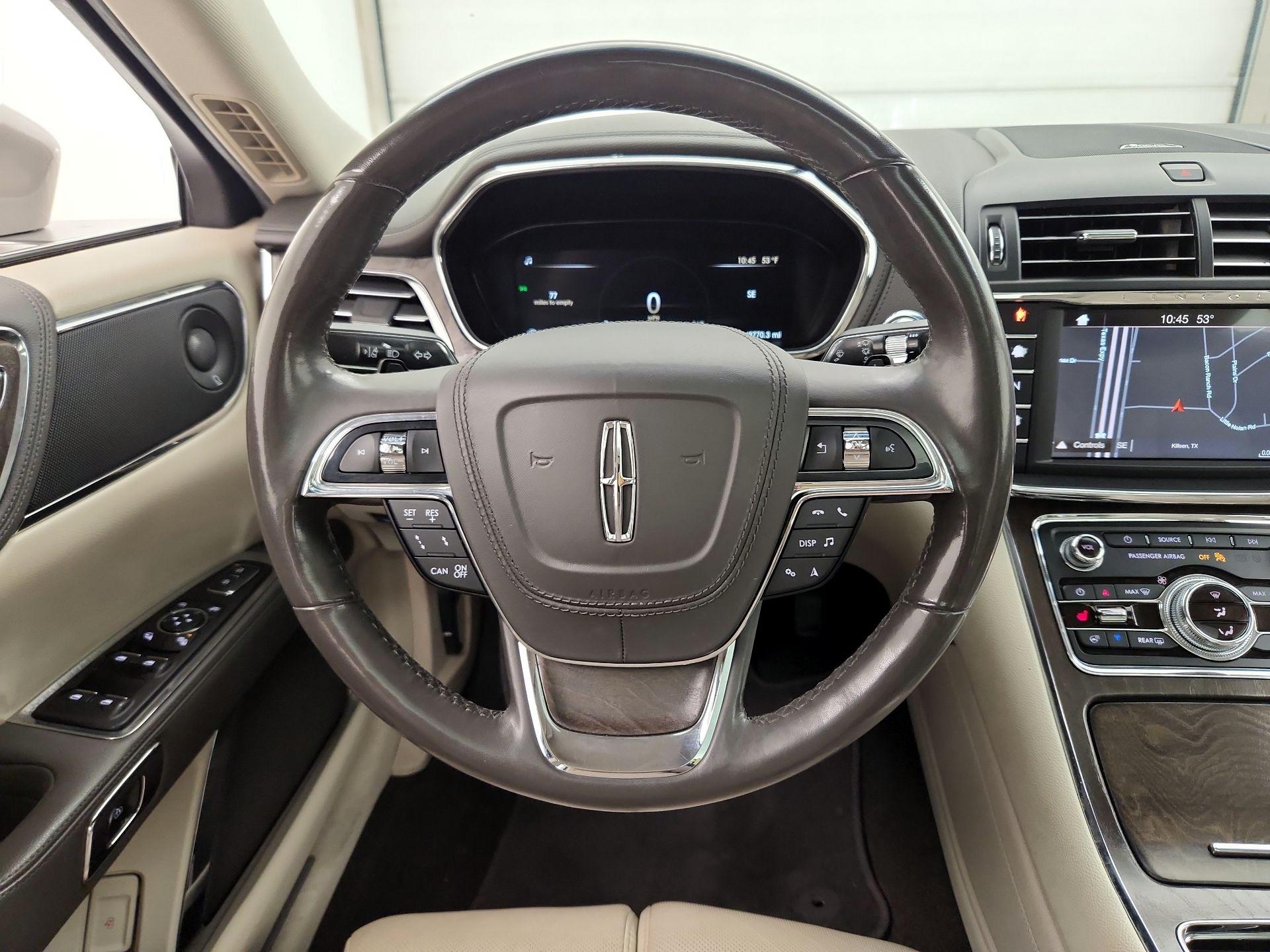 Thumbnail: 2019 Lincoln Continental - 10