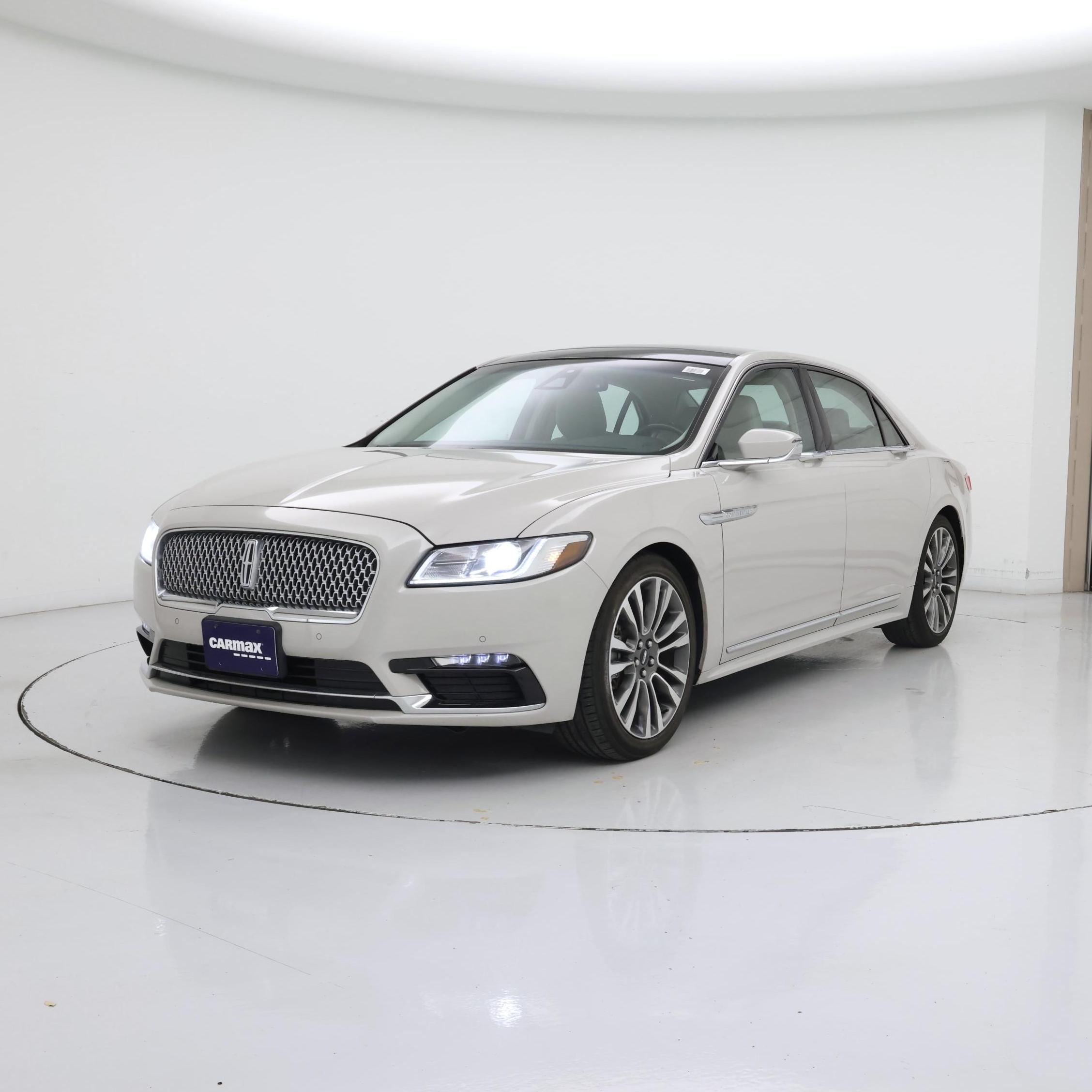 Thumbnail: 2019 Lincoln Continental - 4