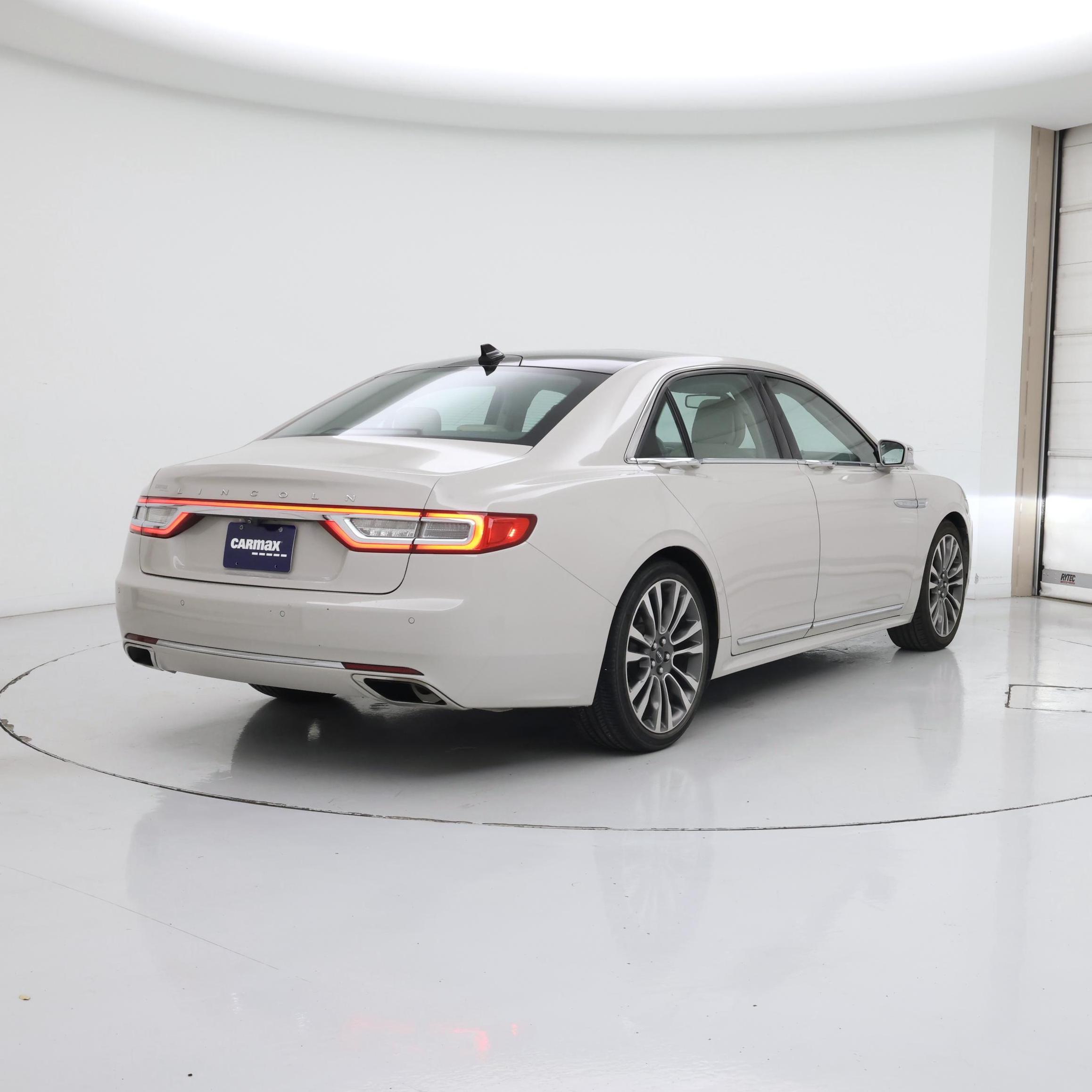 Thumbnail: 2019 Lincoln Continental - 8