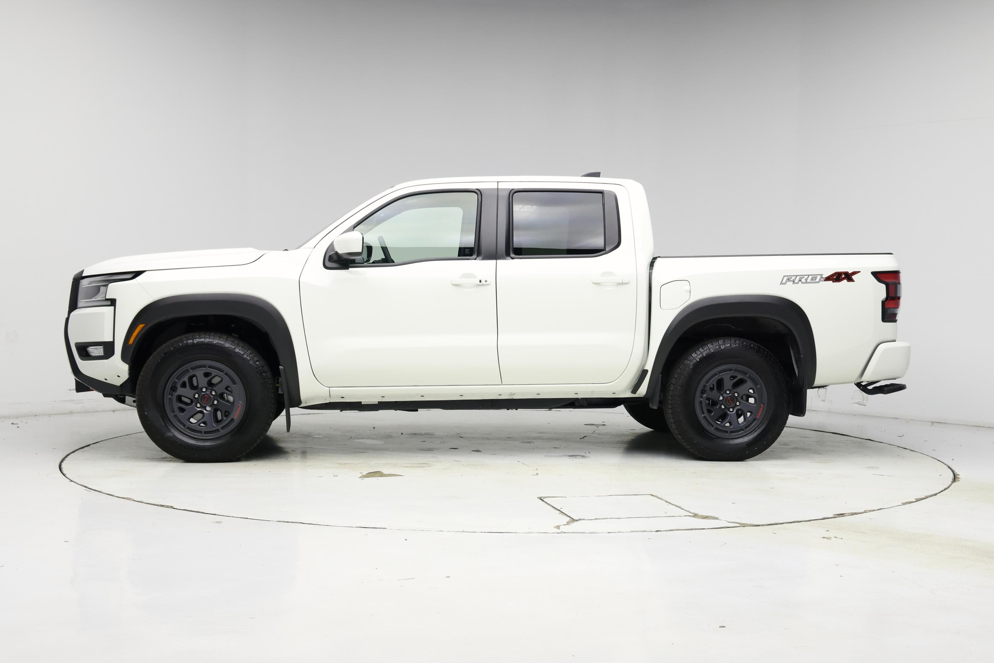 Thumbnail: 2025 Nissan Frontier - 3