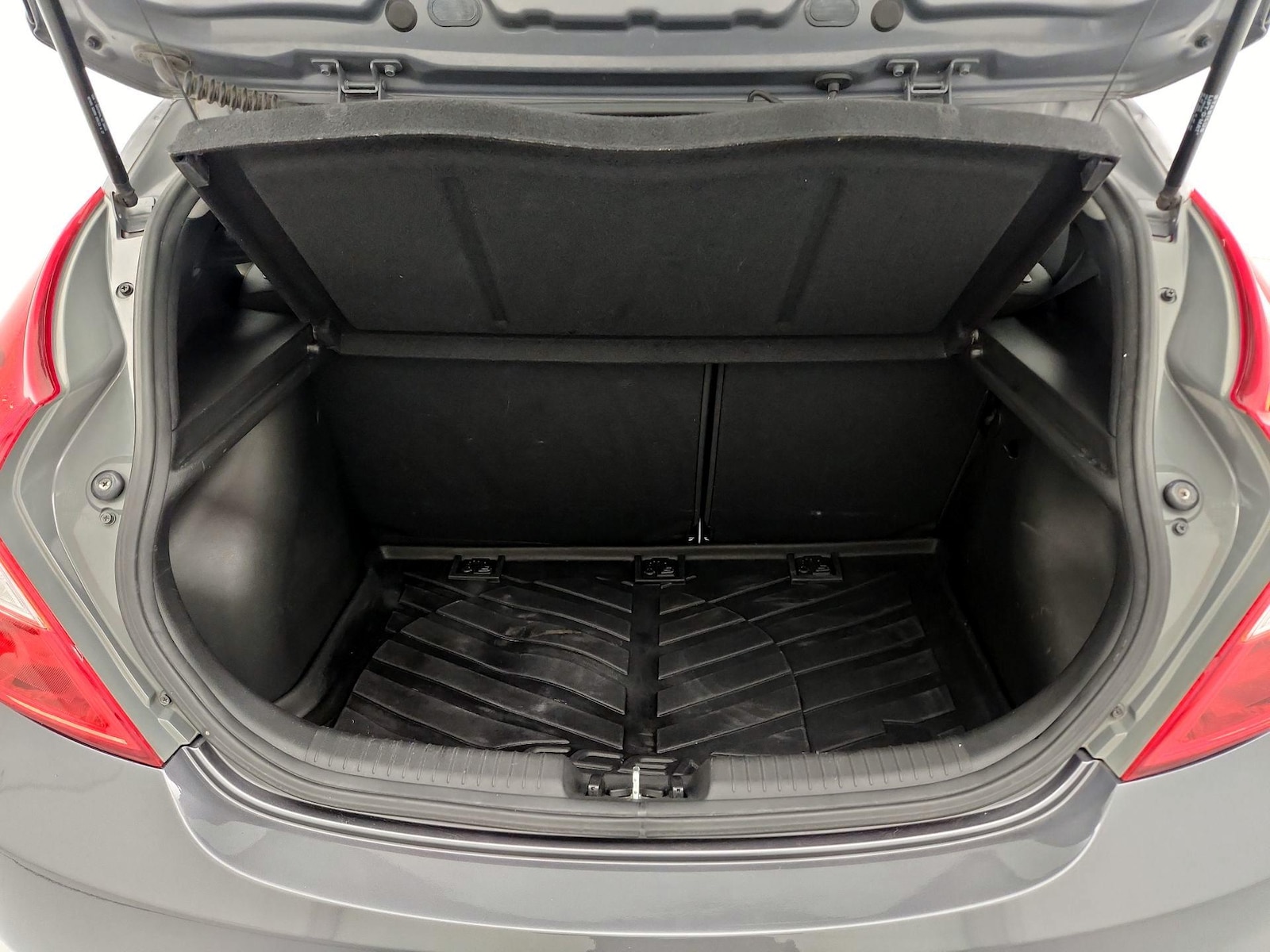2014 Hyundai Accent SE - Photo 20