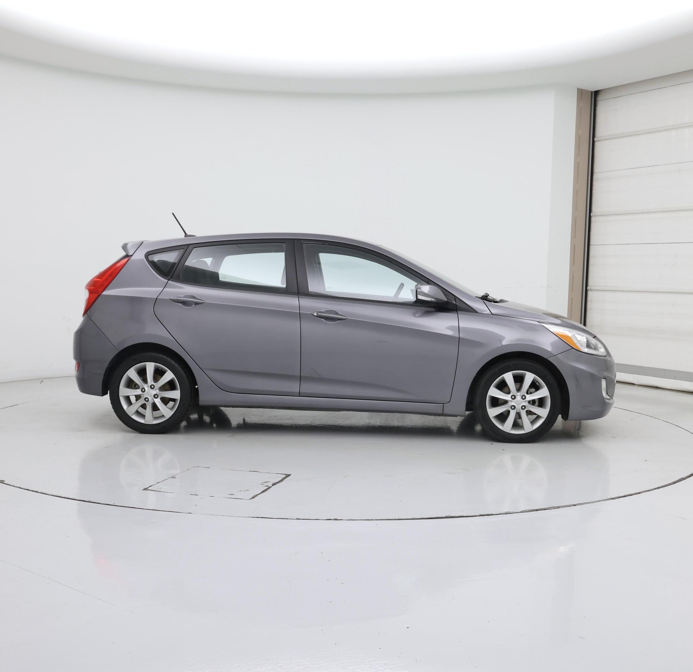Thumbnail: 2014 Hyundai Accent - 7