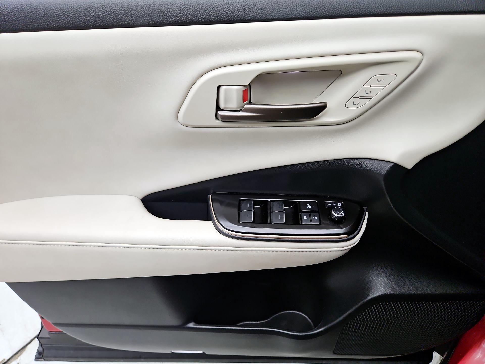 Thumbnail: 2024 Toyota Crown - 12