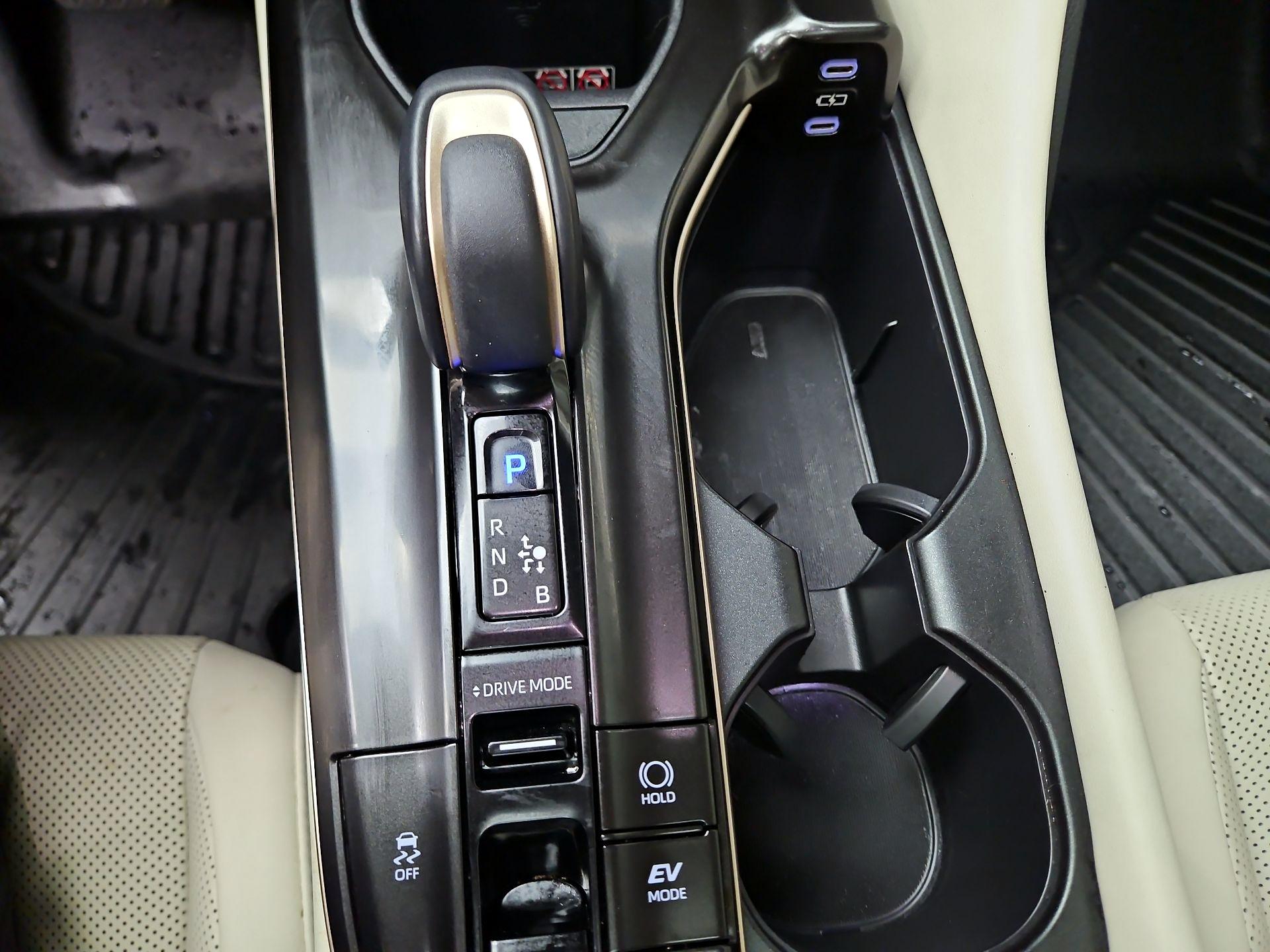 Thumbnail: 2024 Toyota Crown - 18