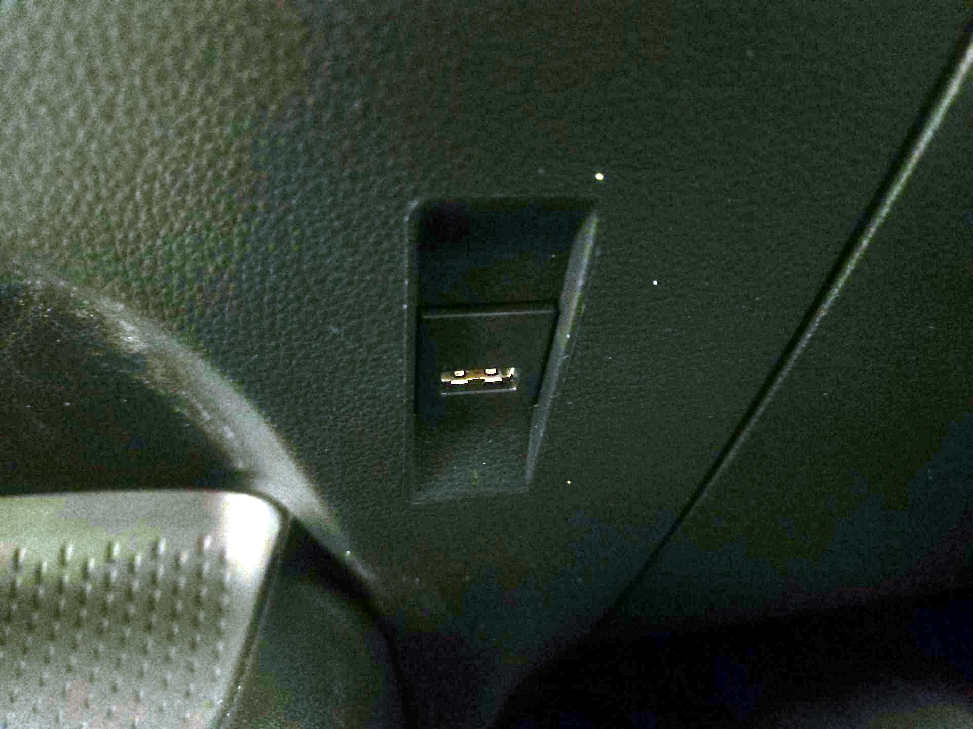 Thumbnail: 2021 Toyota Corolla - 18