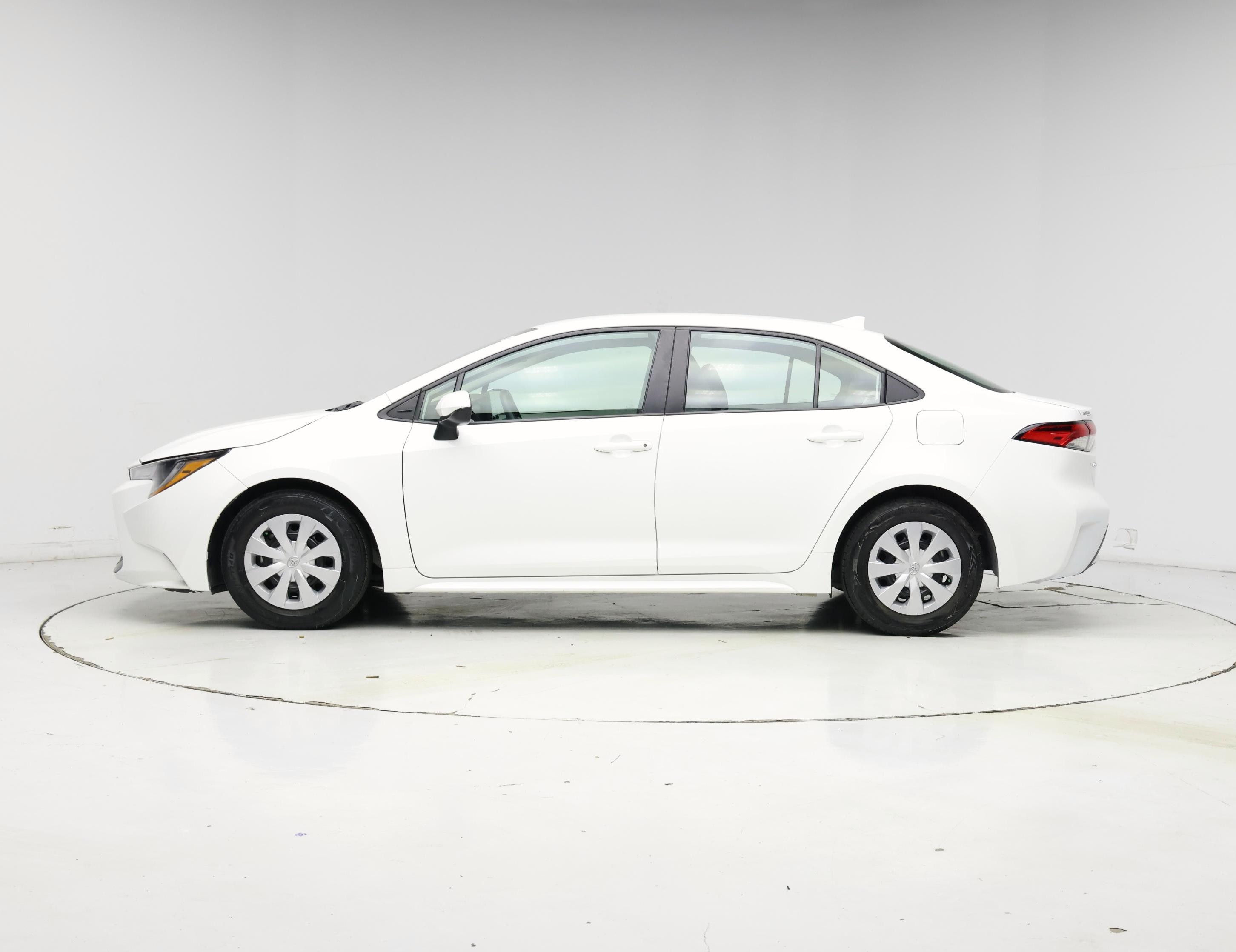 Thumbnail: 2021 Toyota Corolla - 3