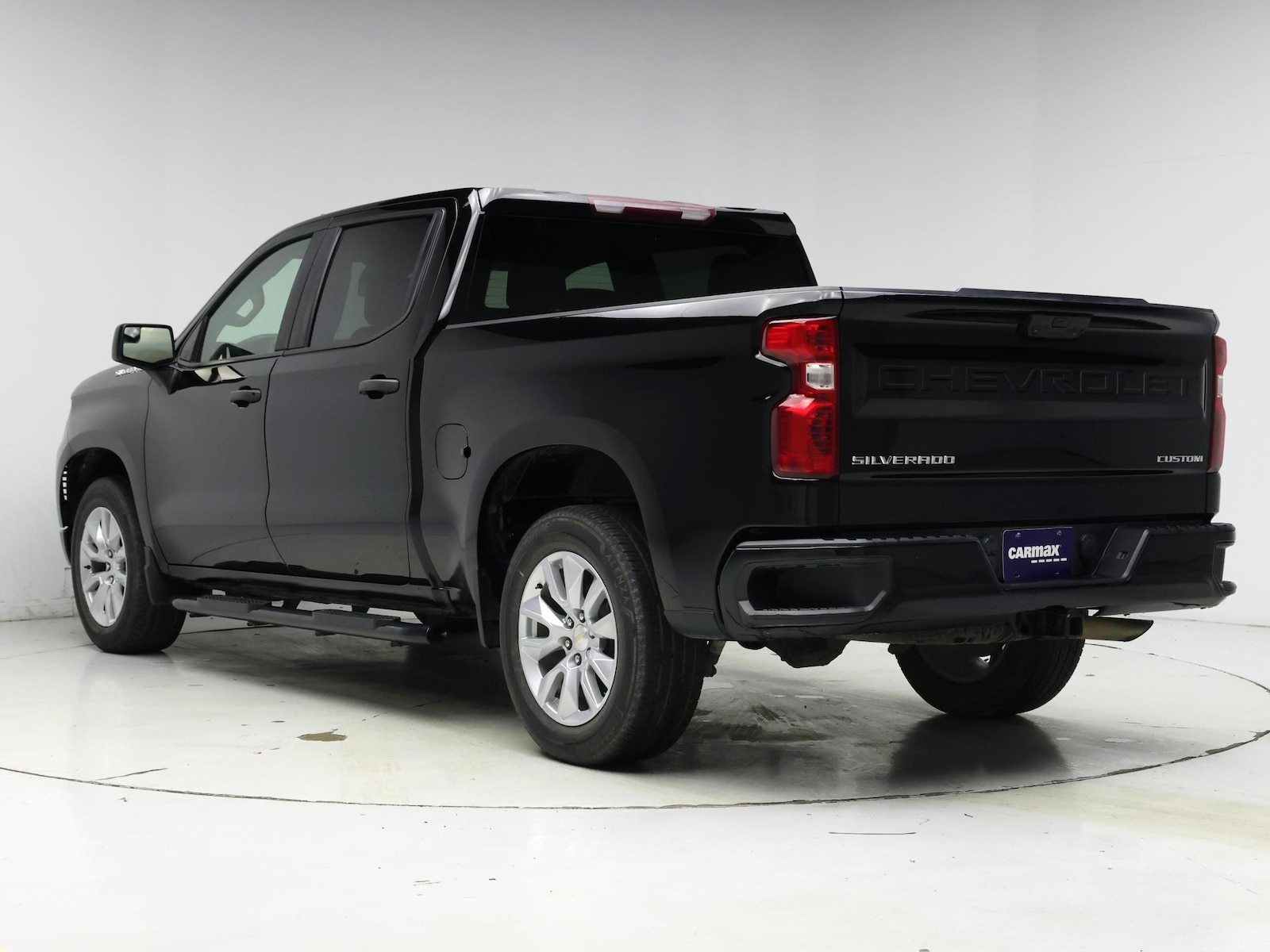2023 Chevrolet Silverado 1500 Custom - Photo 3