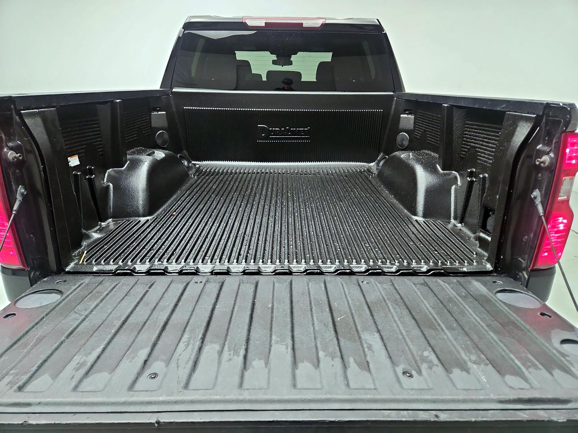 Thumbnail: 2023 Chevrolet Silverado 1500 - 20