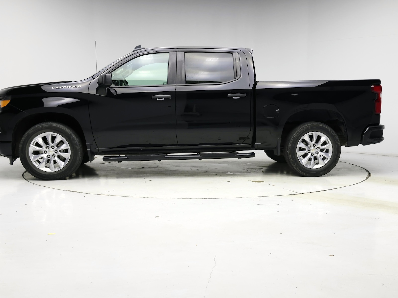 2023 Chevrolet Silverado 1500 Custom - Photo 4