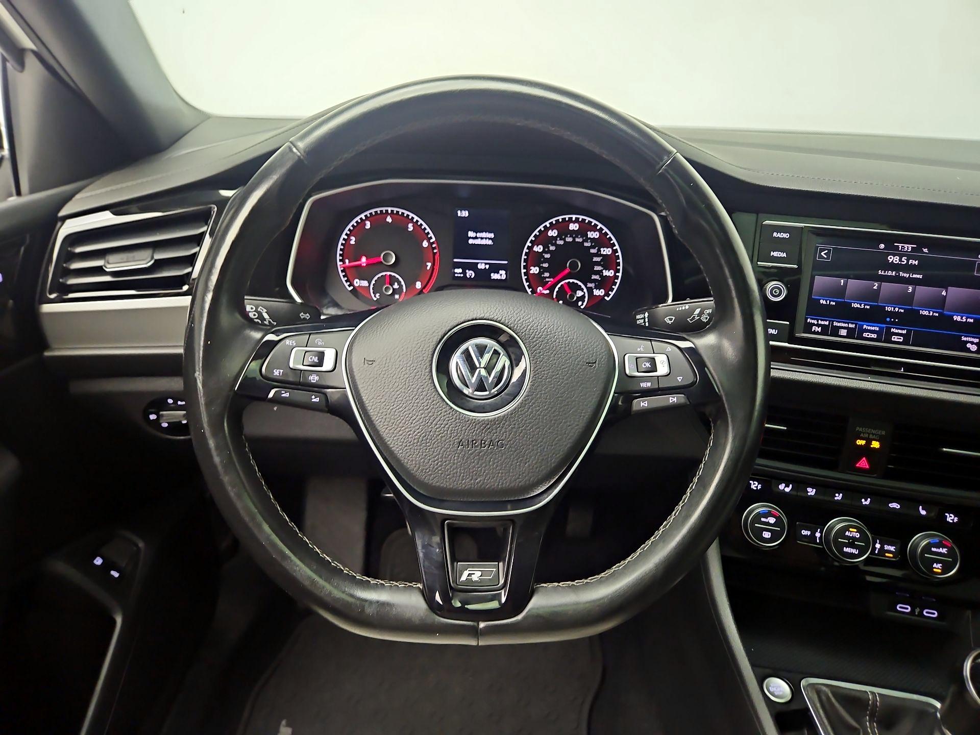 Thumbnail: 2021 Volkswagen Jetta - 10