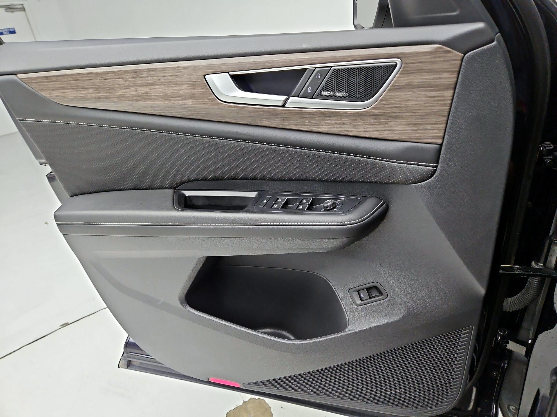 Thumbnail: 2024 Volkswagen Atlas - 12