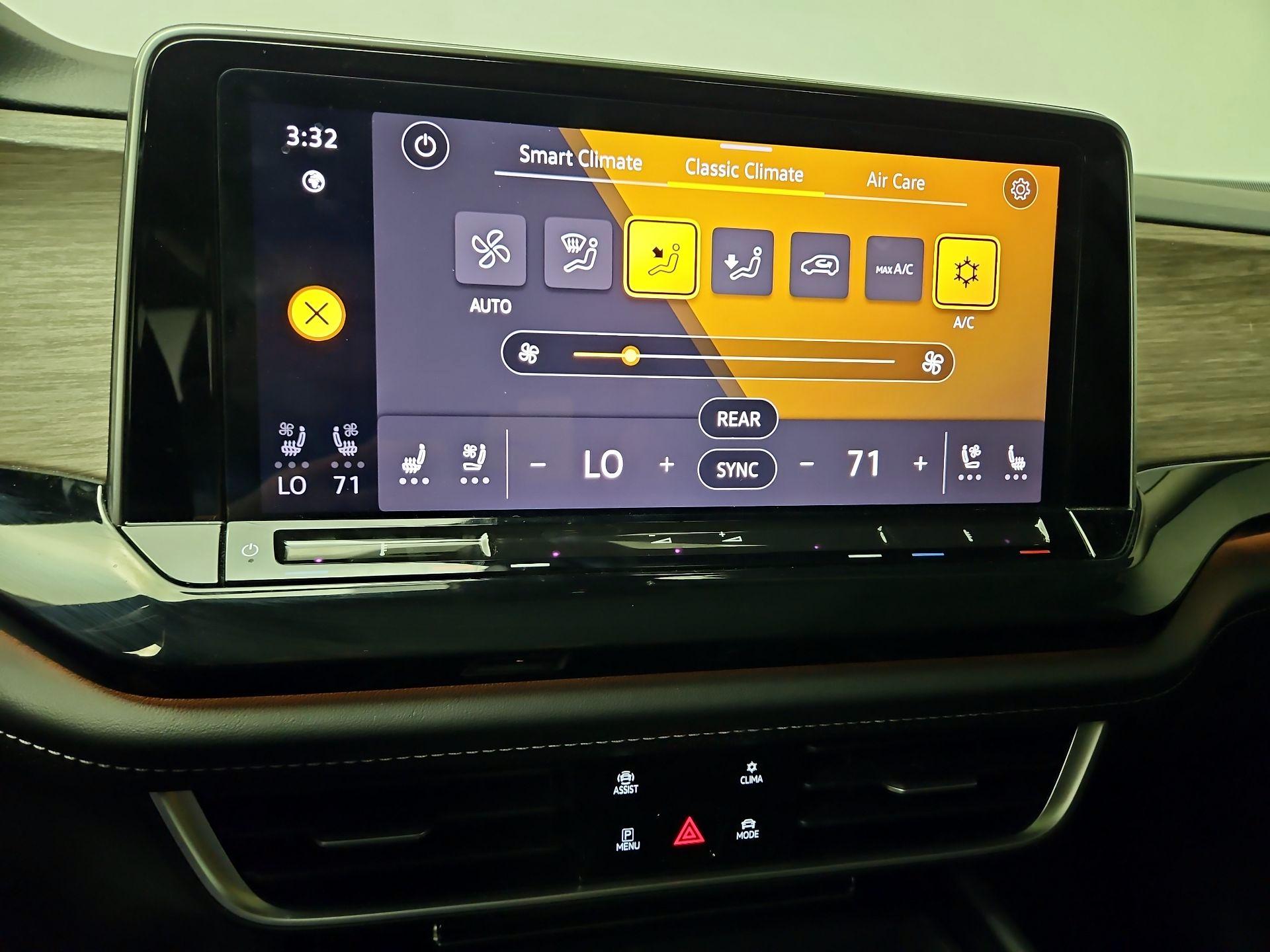 Thumbnail: 2024 Volkswagen Atlas - 16