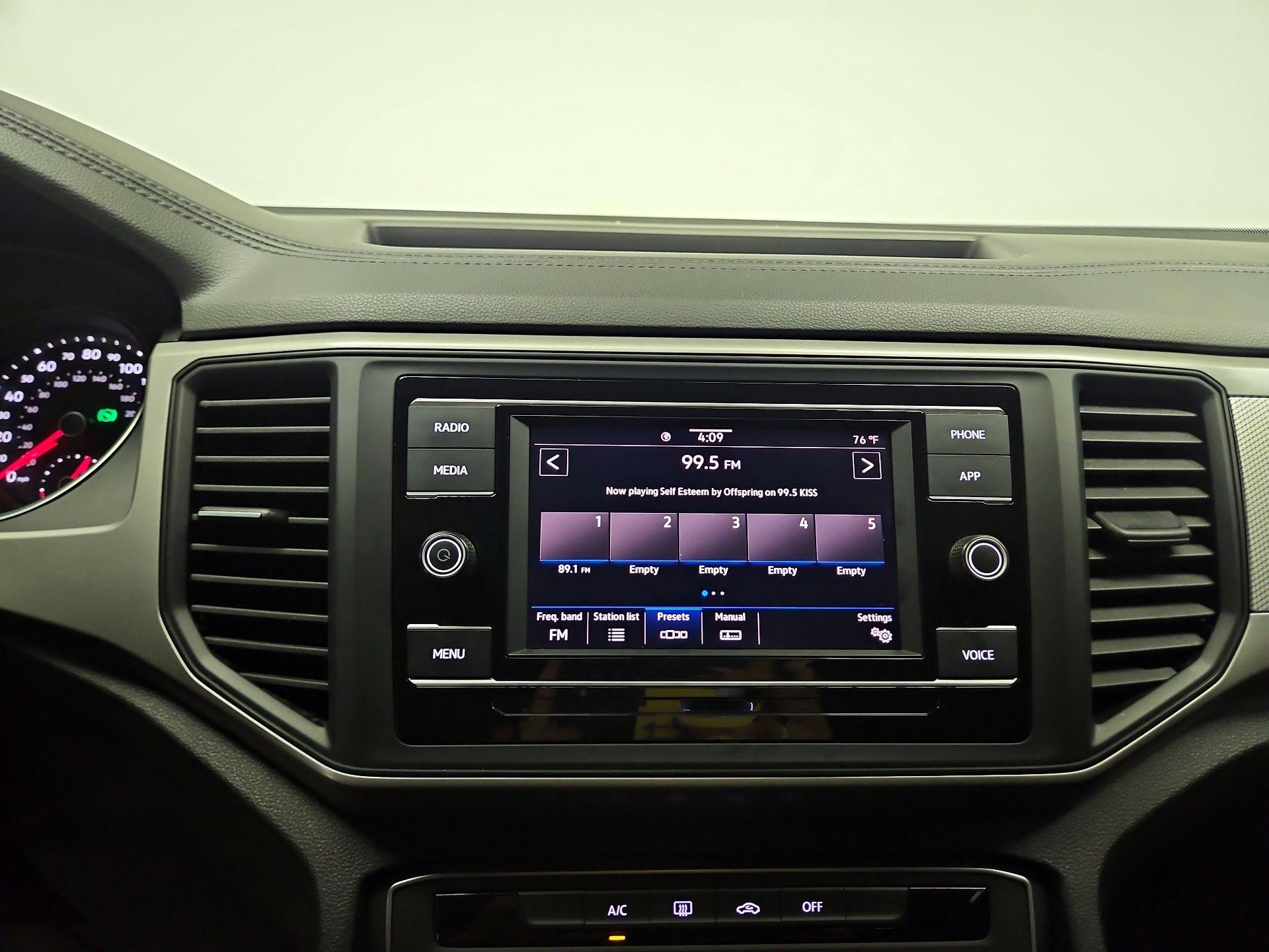 Thumbnail: 2020 Volkswagen Atlas - 15