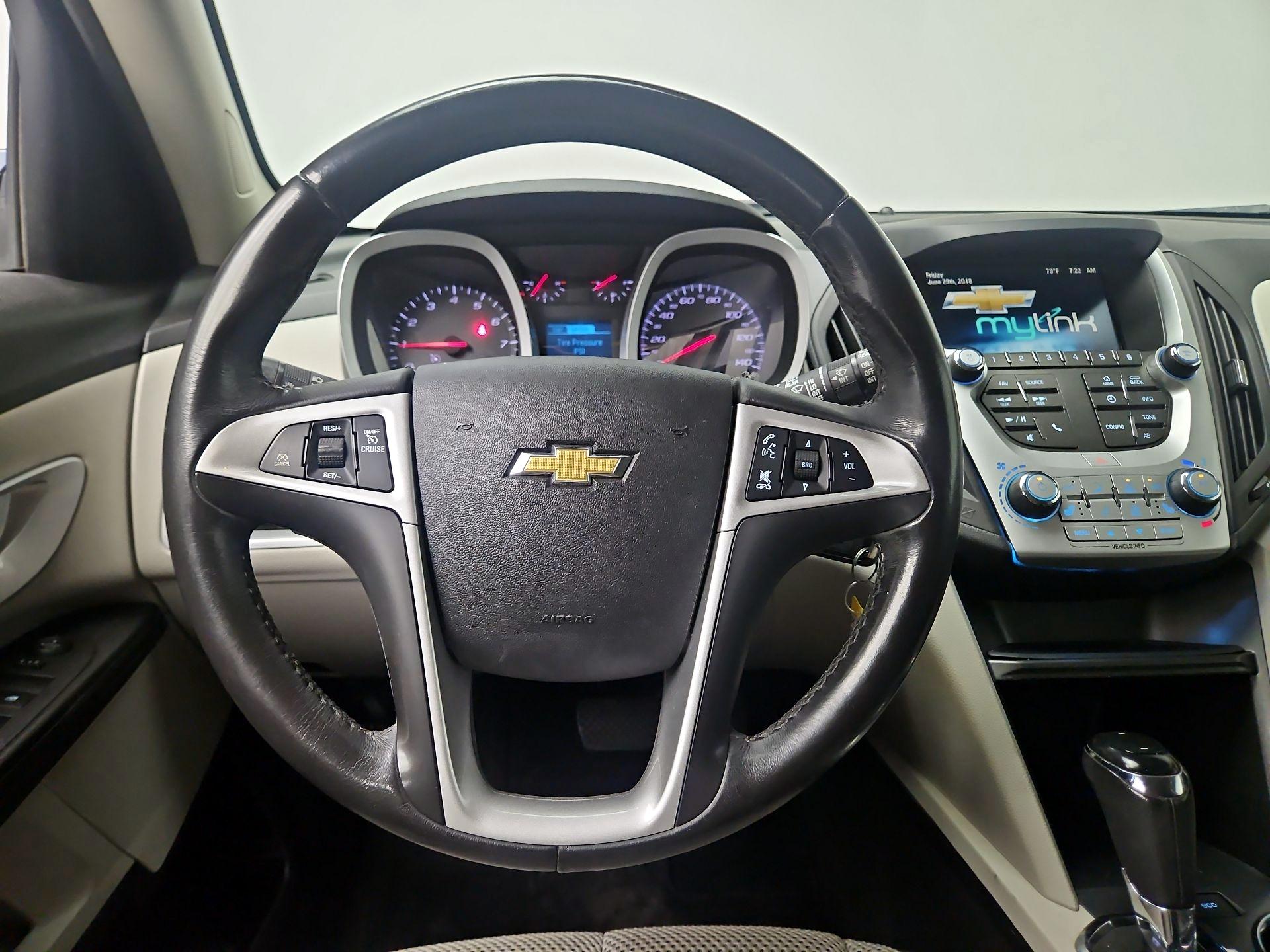 Thumbnail: 2016 Chevrolet Equinox - 10