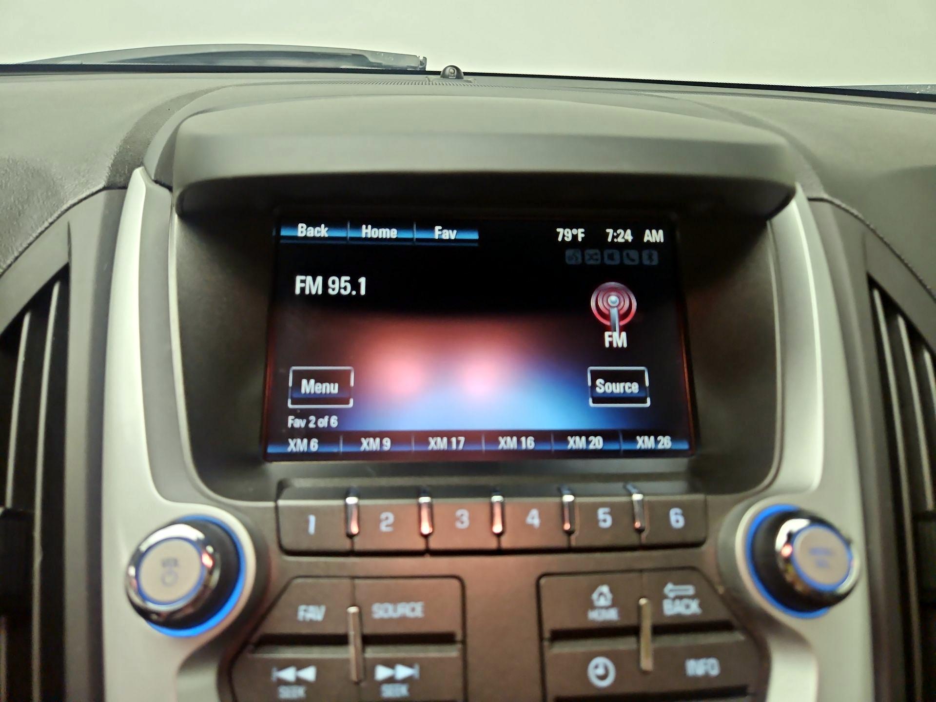 Thumbnail: 2016 Chevrolet Equinox - 14